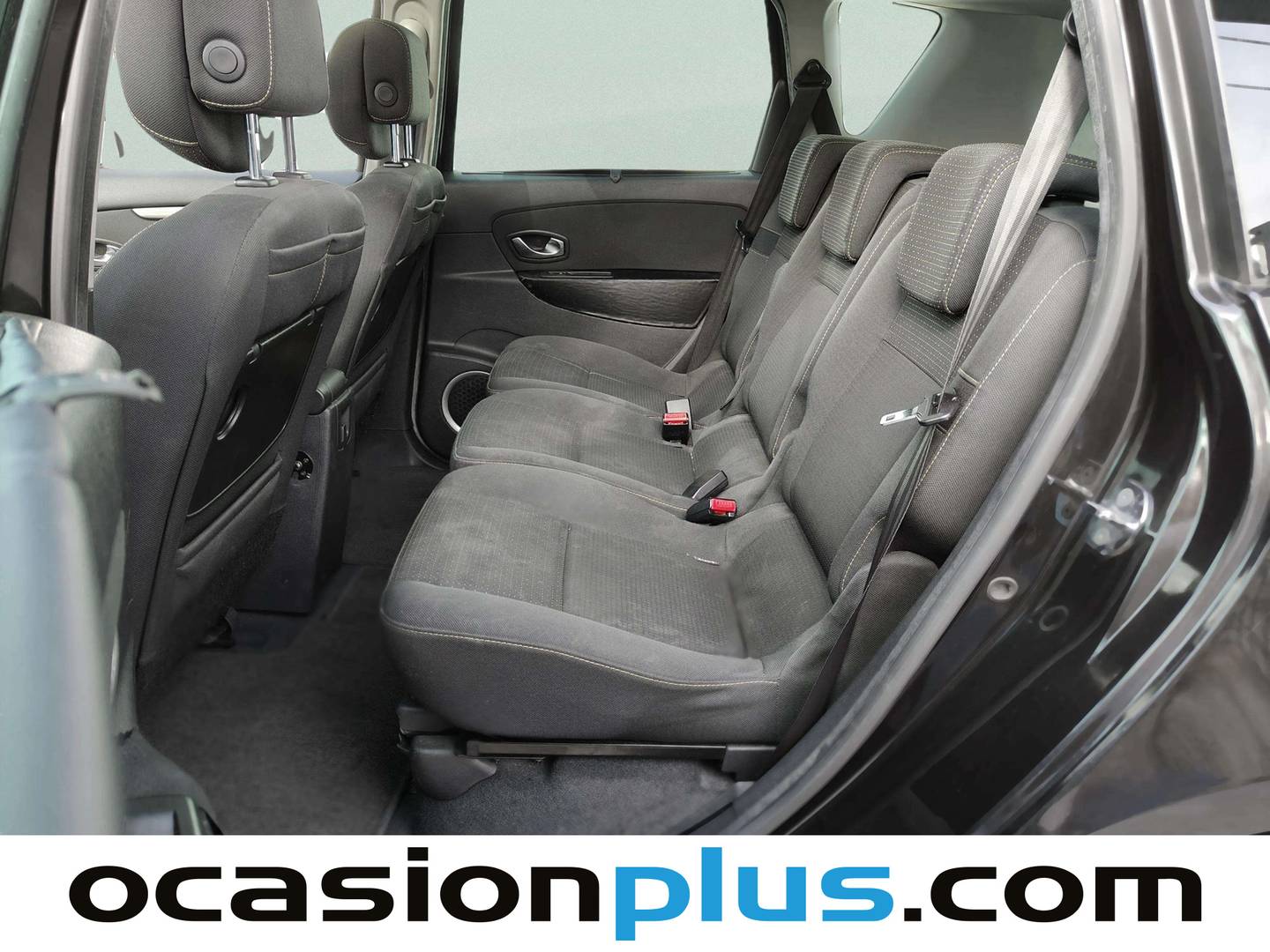 Foto asientos traseros Renault Scénic Renault Scenic 1.5dCi Family Edition eco2 (105 CV)