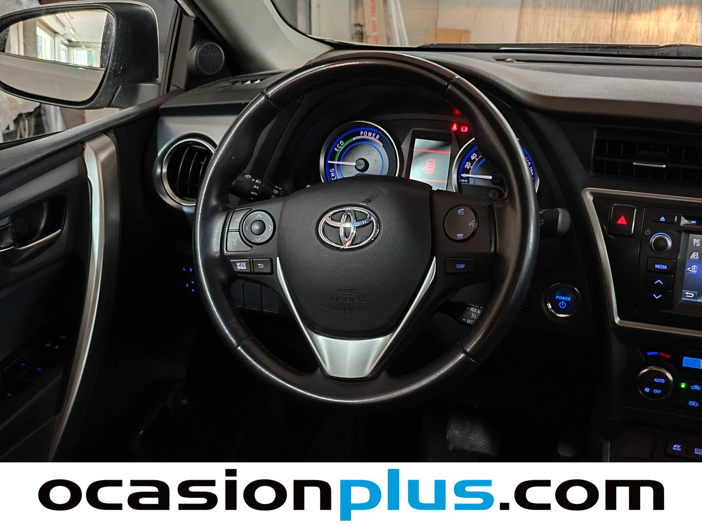 Toyota Auris Toyota Auris Hybrid Active (136 CV) automático