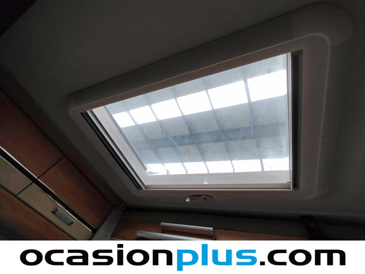 Foto Dethleffs Globeus Dethleffs Globeus 2.3 (131 CV) 4 Plazas