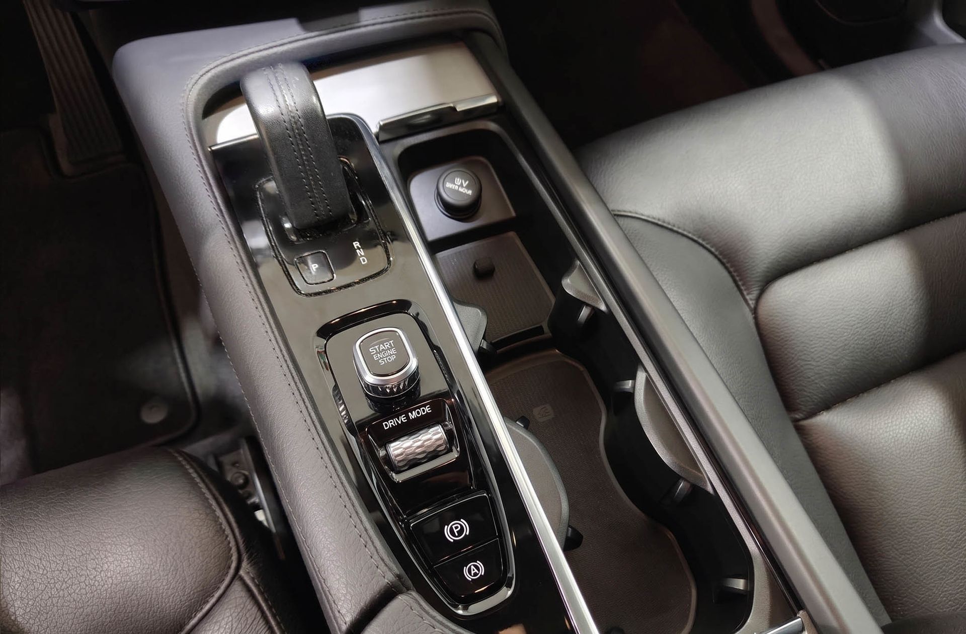 Volvo XC90 B5 D Momentum Pro AWD 4x4 7 plazas - foto 37