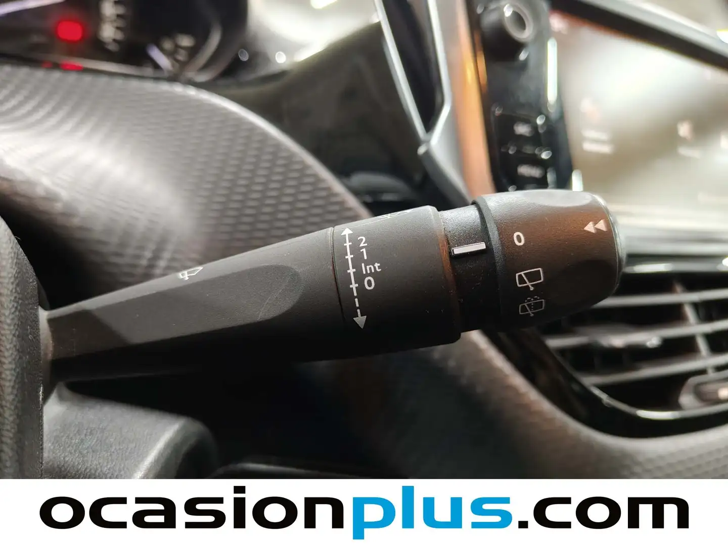 Foto Peugeot 2008 Peugeot 2008 PureTech 110 S&S Style (110 CV)