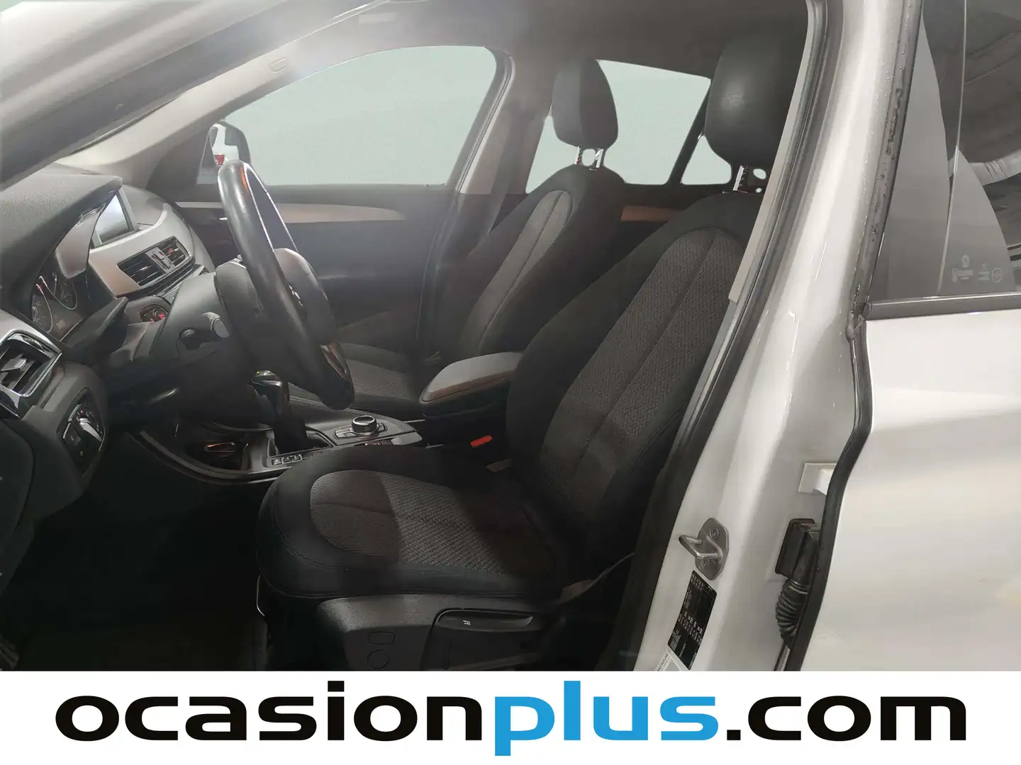 Foto BMW X1 BMW X1 sDrive18d  (150 CV)