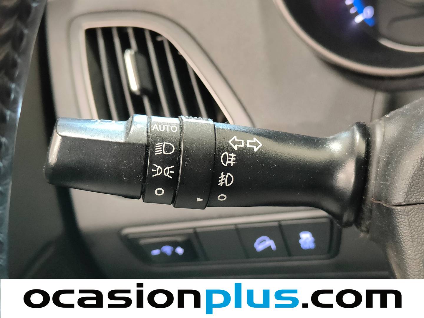 Equipamiento del Hyundai ix35 Hyundai ix35 1.6 GDi BlueDrive Tecno 4x2 (135 CV)