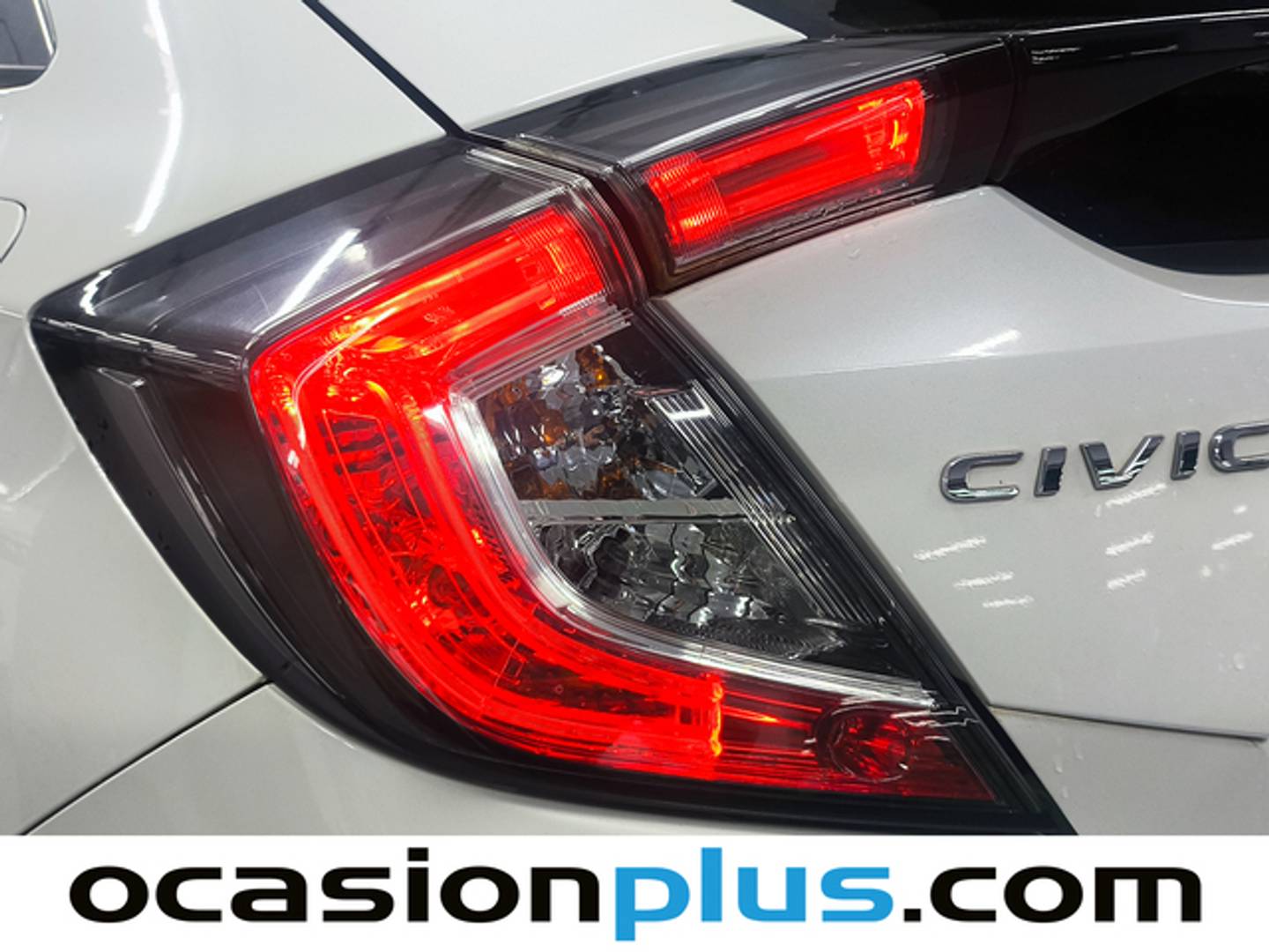 Acabados Honda Civic Honda Civic 1.0 I-VTEC TURBO Elegance (129 CV)
