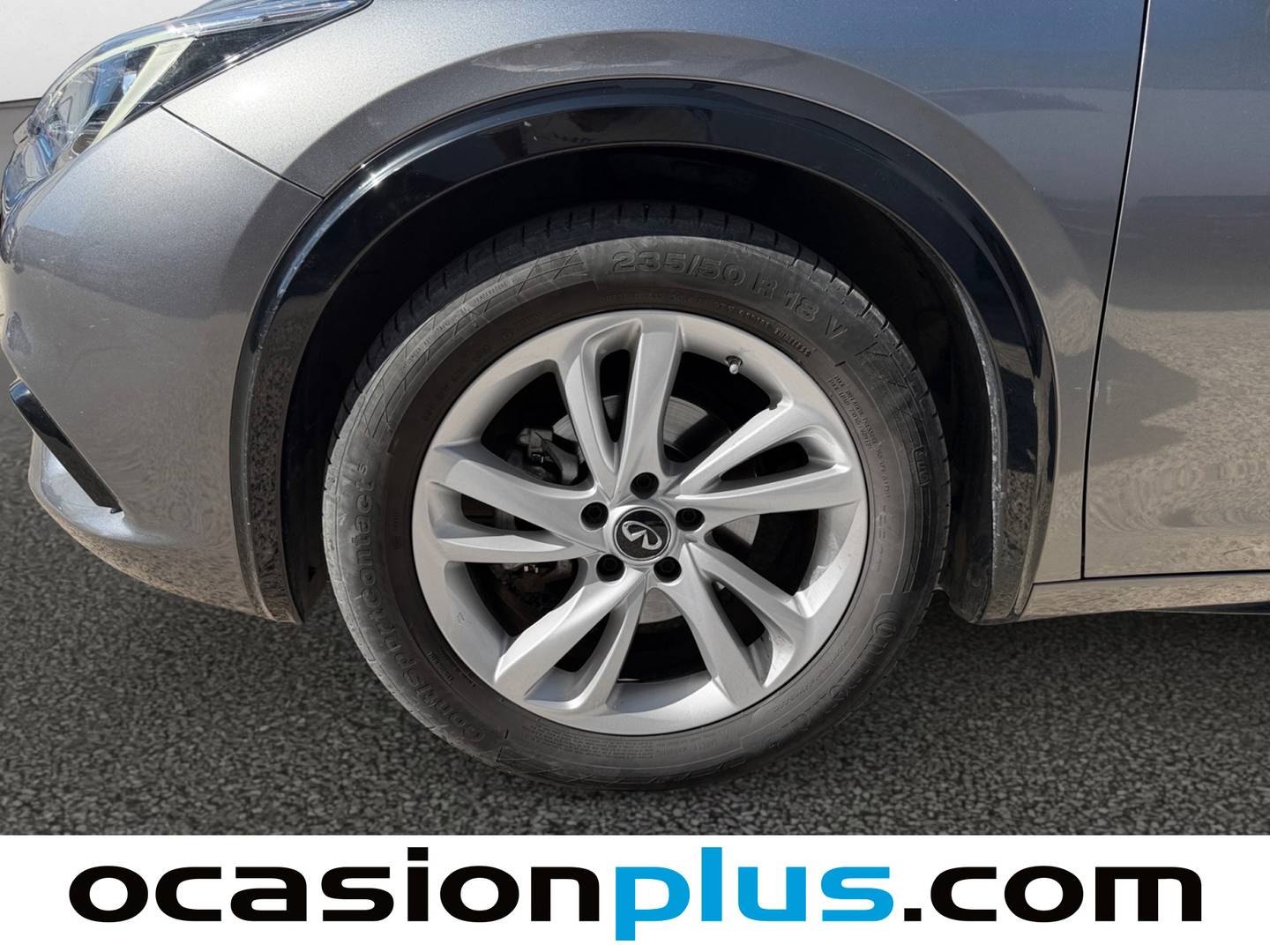 Foto Infiniti Q30 Infiniti Q30 1.5 D Premium (109 CV)