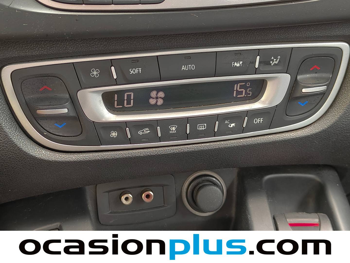 Extras y acabados del Renault Scénic Renault Scenic Emotion dCi (105 CV)