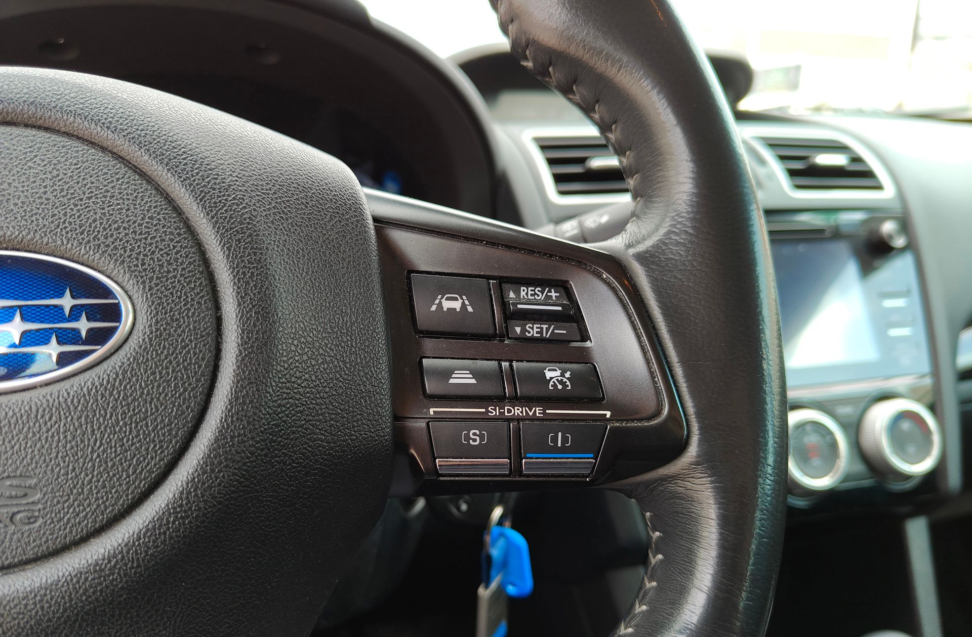 Subaru Levorg 1.6GT Sport 4WD CVT - foto 25