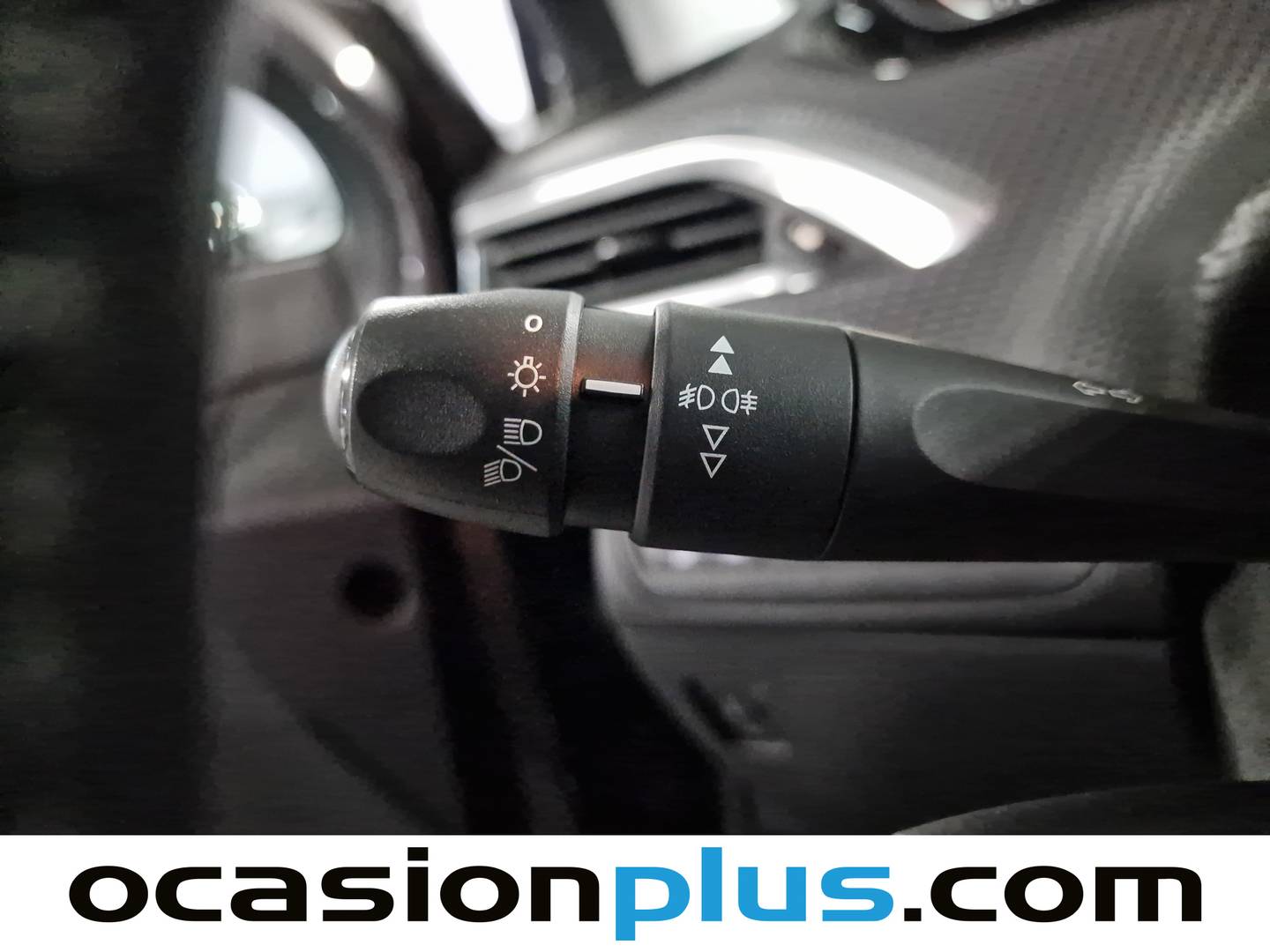 Peugeot 2008 Peugeot 2008 PureTech 82 S&S Style (82 CV) de segunda mano