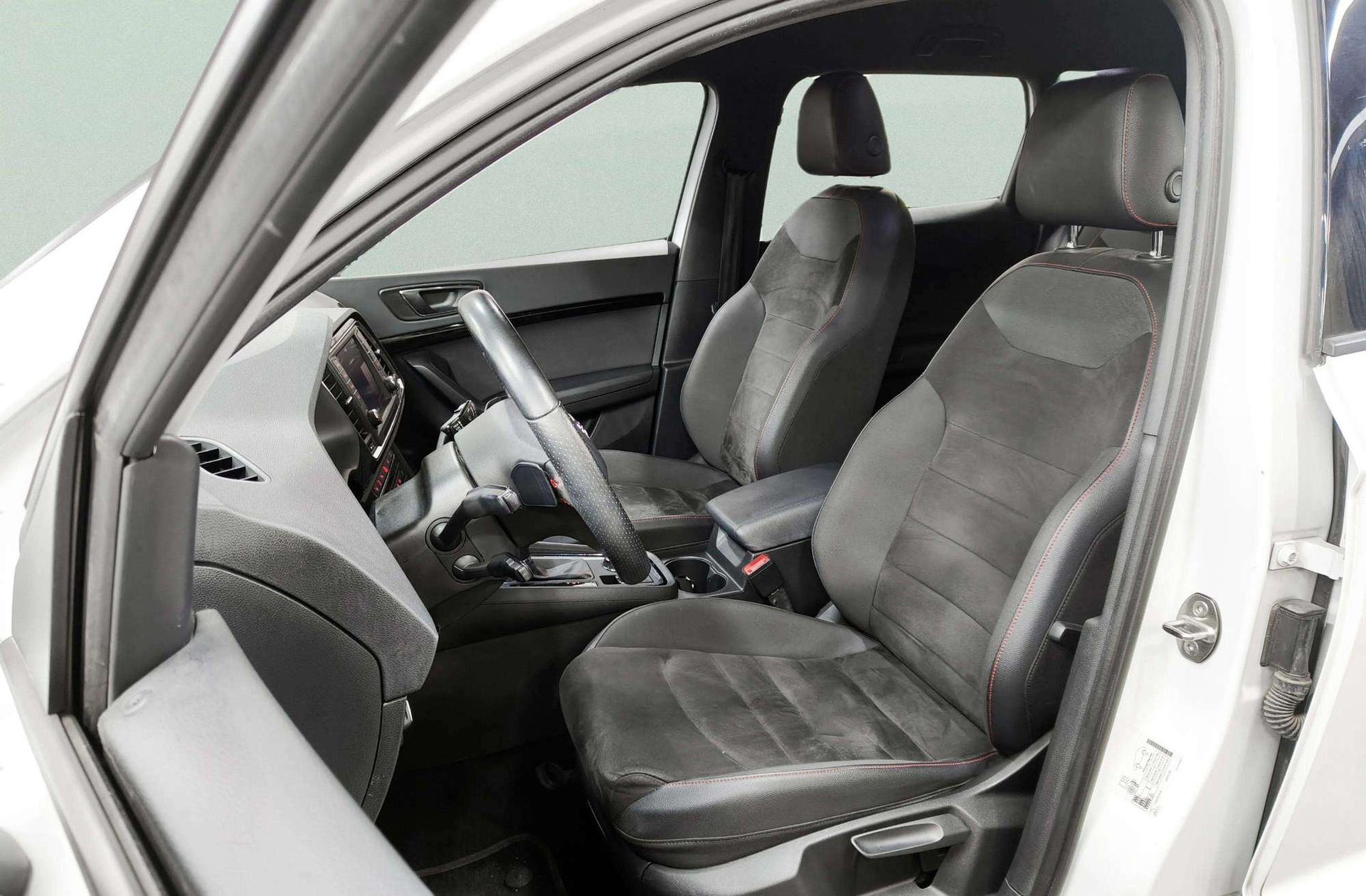 SEAT Ateca 2.0 TSI FR 4Drive DSG - foto 11