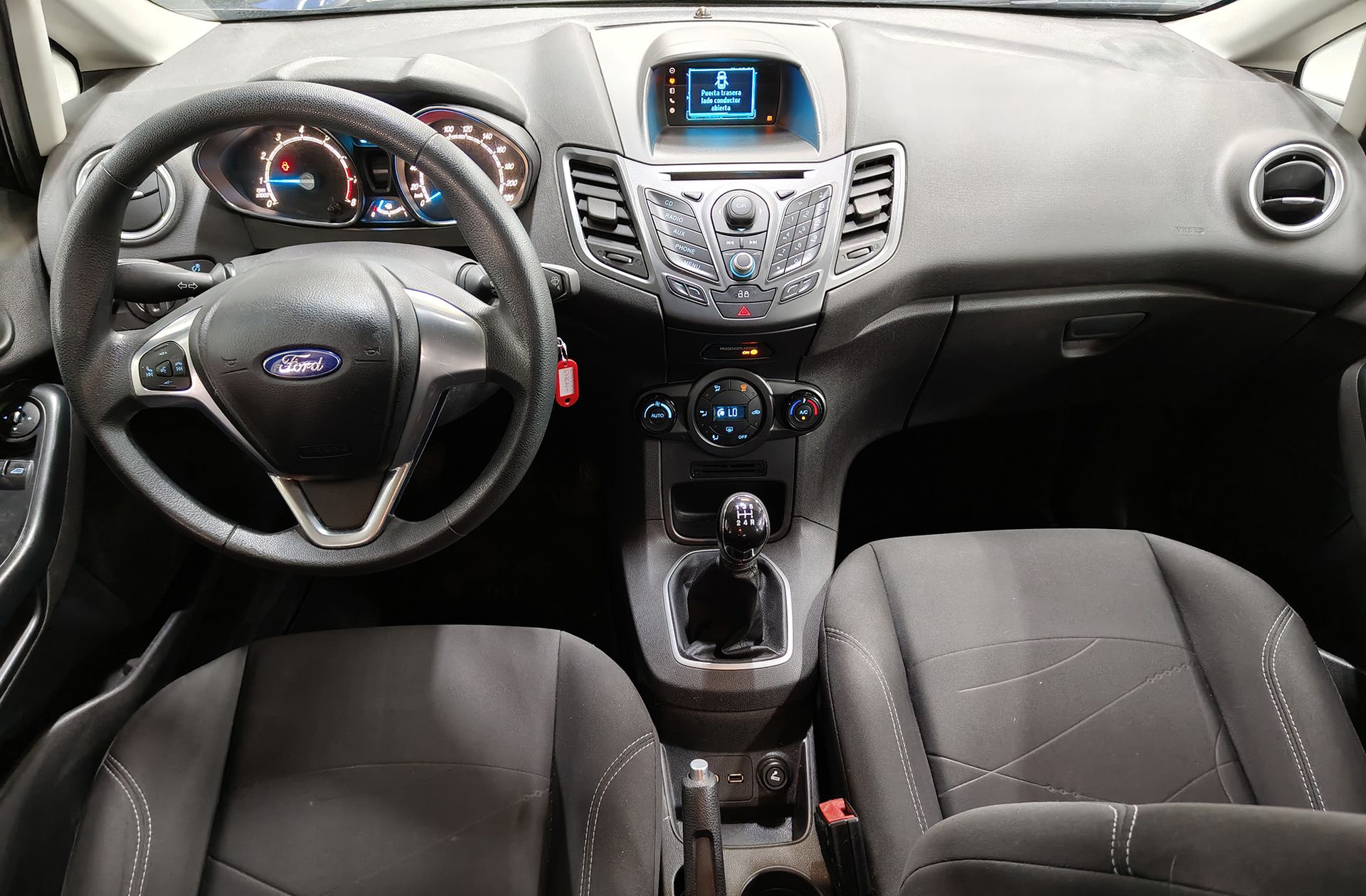 Ford Fiesta 1.0 EcoBoost Trend - foto 6