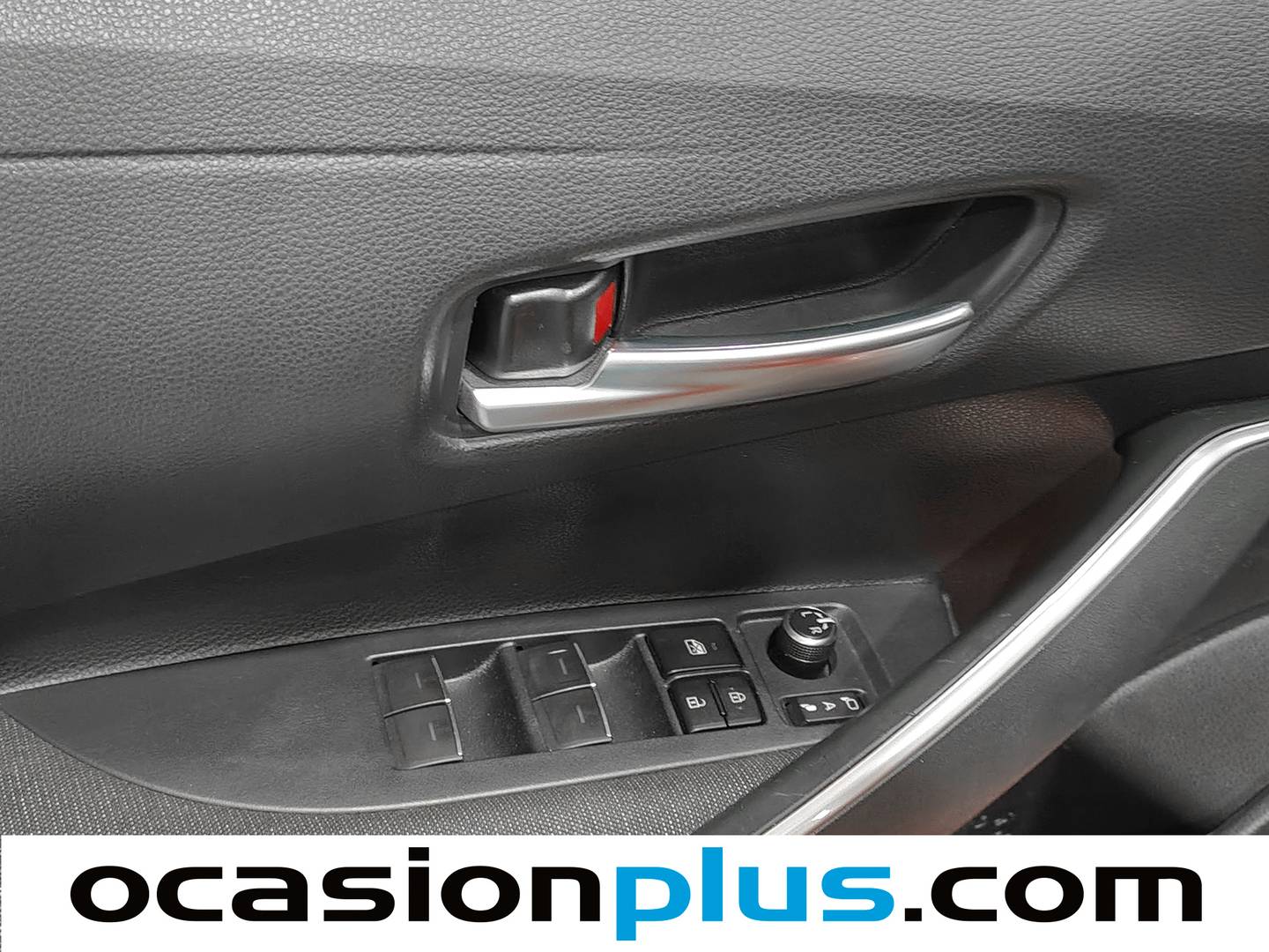 Toyota Corolla Toyota Corolla 140H Style (140 CV) de segunda mano