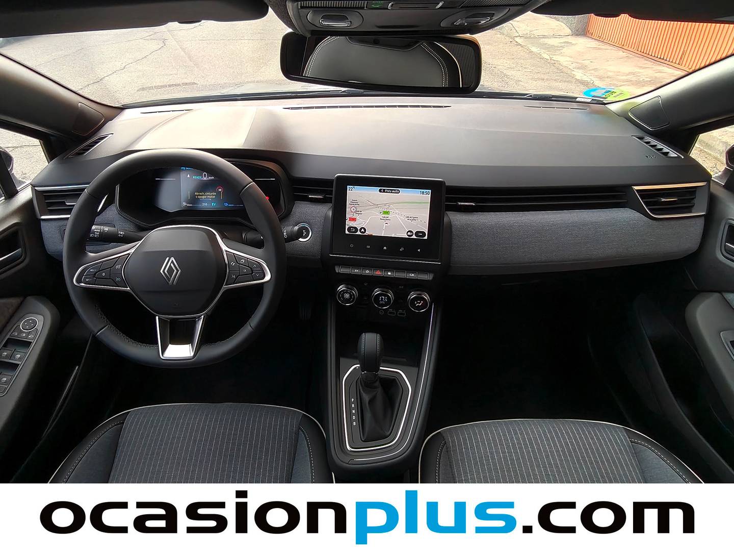 Foto asientos delanteros Renault Clio Renault Clio E-Tech full hybrid 145 Techno (143 CV)