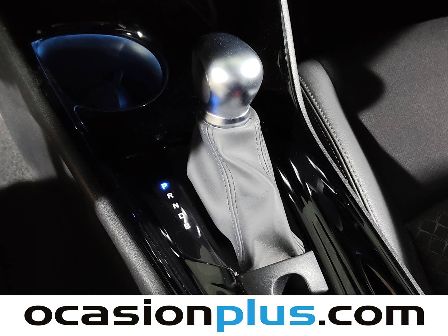 Toyota C-HR Toyota C-HR 1.8 125H Advance (122 CV) de segunda mano