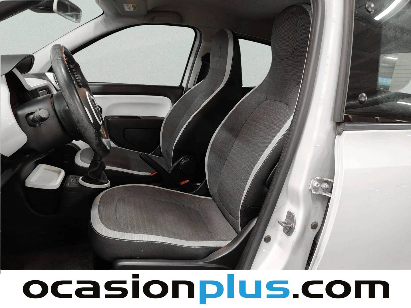Foto asientos delanteros Renault Twingo Renault Twingo Intens Plus Energy SCe  (70 CV)