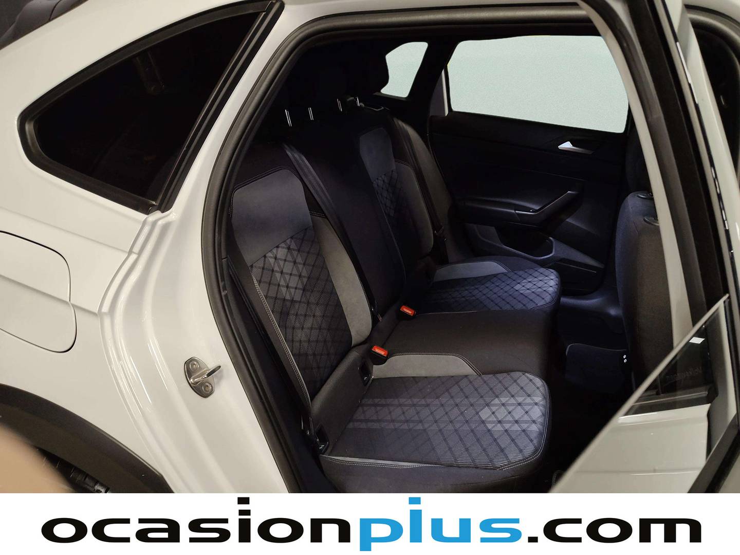 Foto Volkswagen Taigo Volkswagen Taigo R-Line 1.0 TSI (110 CV)