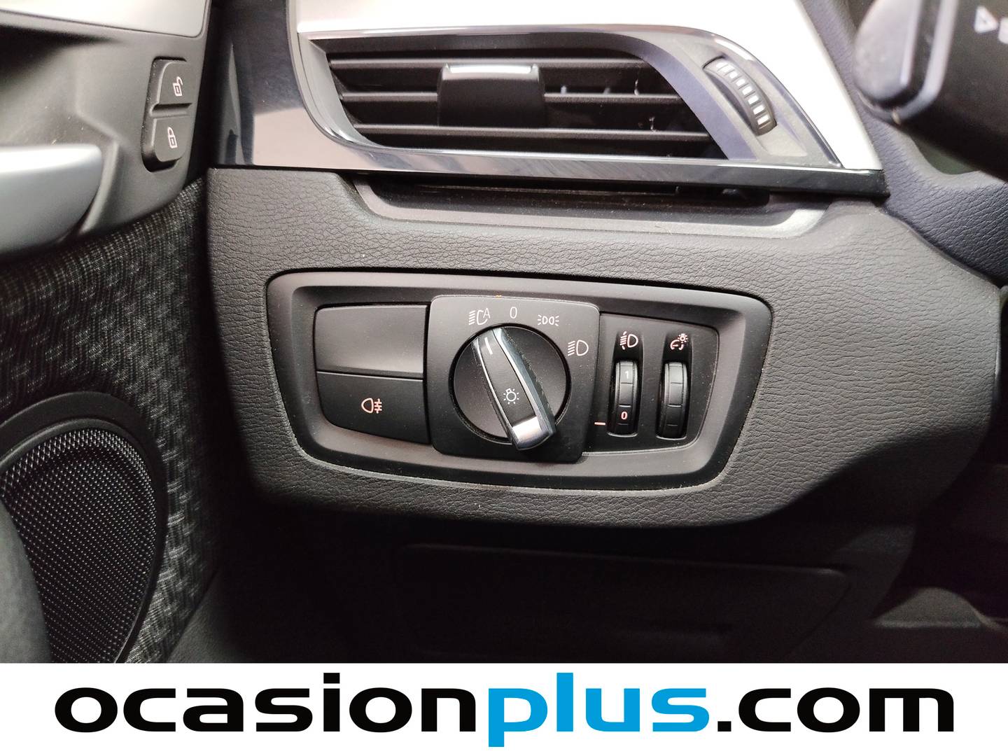 Acabados BMW X1 BMW X1 sDrive18i (136 CV)