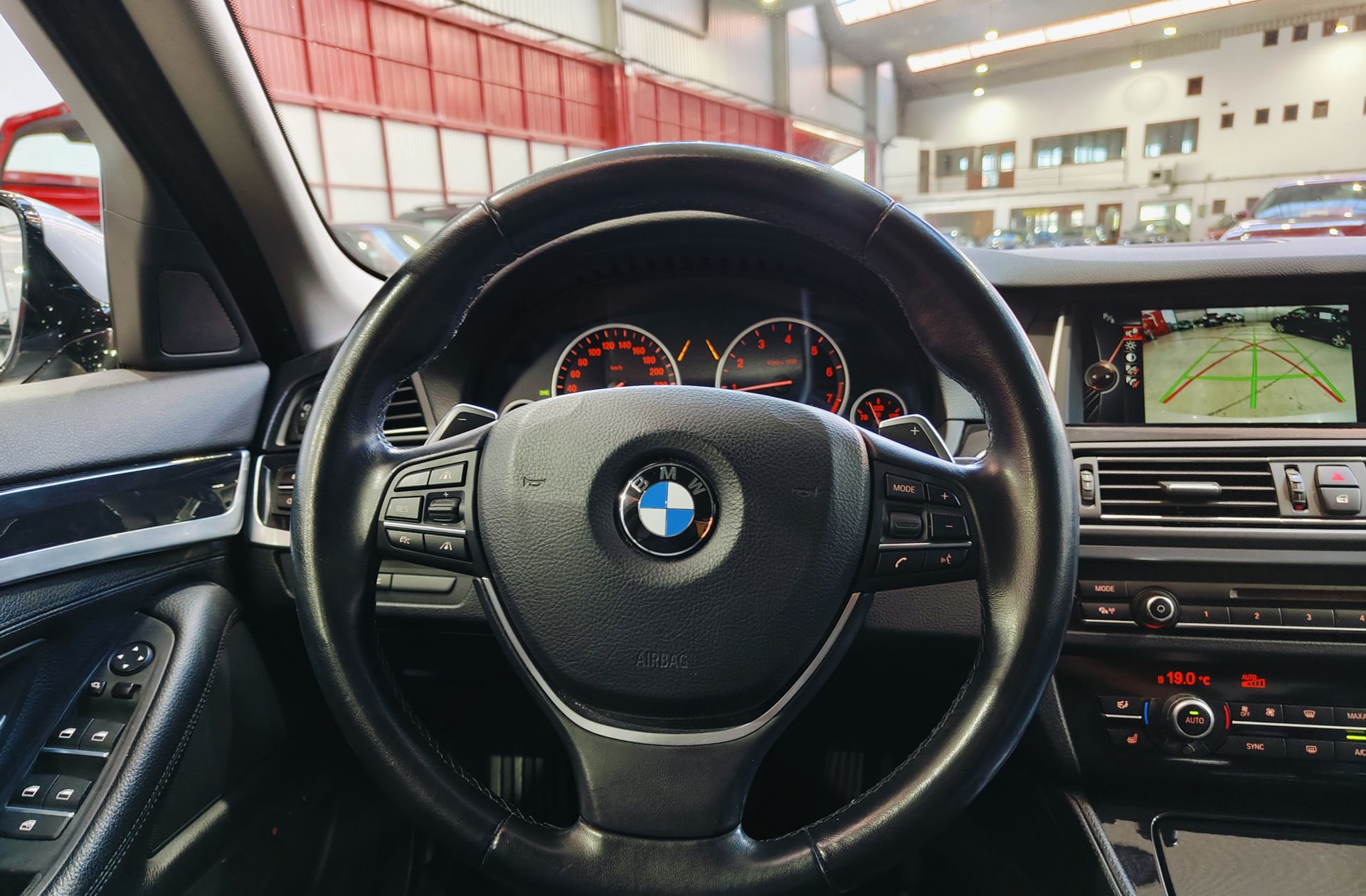BMW Serie 5 528i xDrive - foto 28