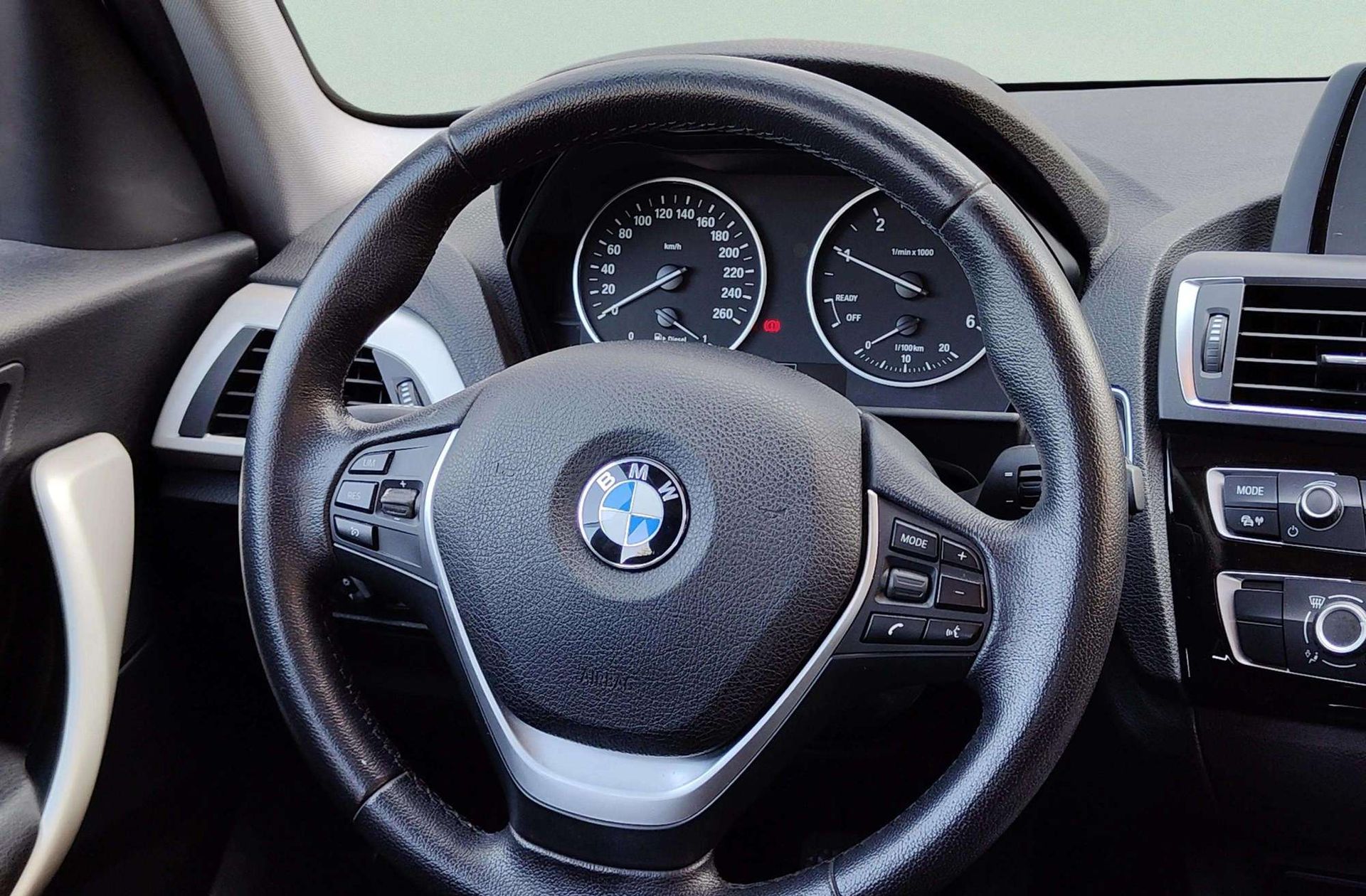 BMW Serie 1 116d - foto 21
