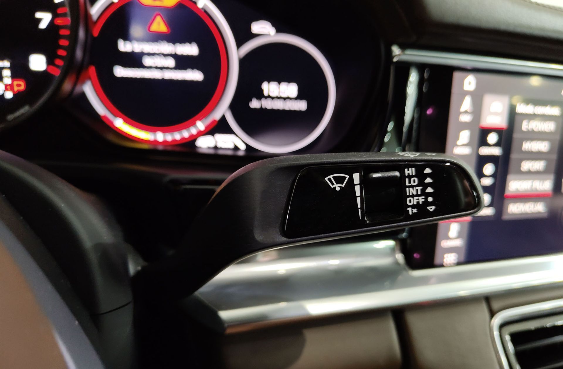 Porsche Panamera 4S E-Hybrid - foto 42