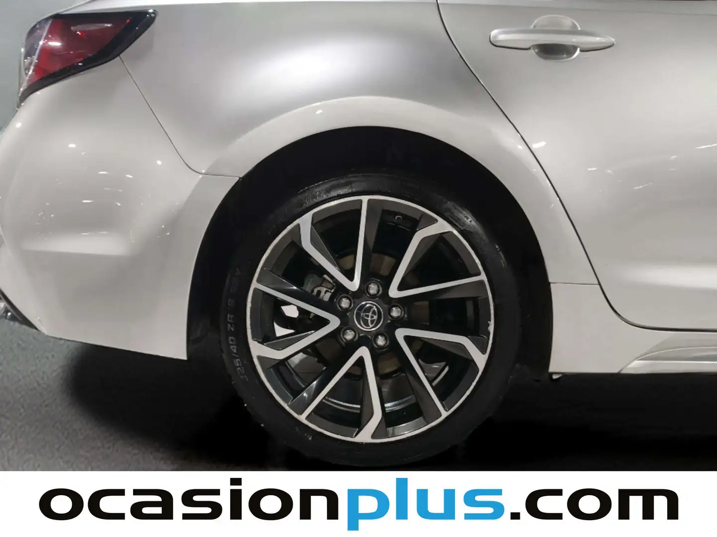 Foto Toyota Corolla Toyota Corolla Sports 180H Feel! E-CVT (180 CV)