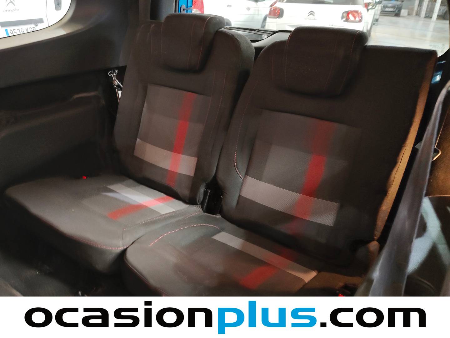 Extras y acabados del Dacia Lodgy Dacia Lodgy Serie Limitada Xplore TCE GPF 7 Plazas (130 CV)