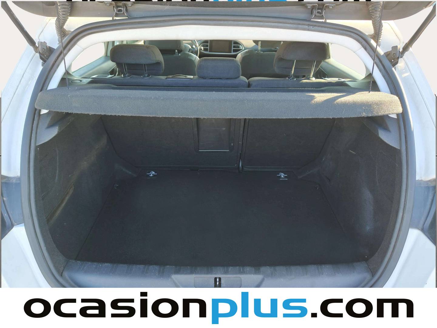 Foto Peugeot 308 Peugeot 308 1.6 BlueHDi Active (120 CV)