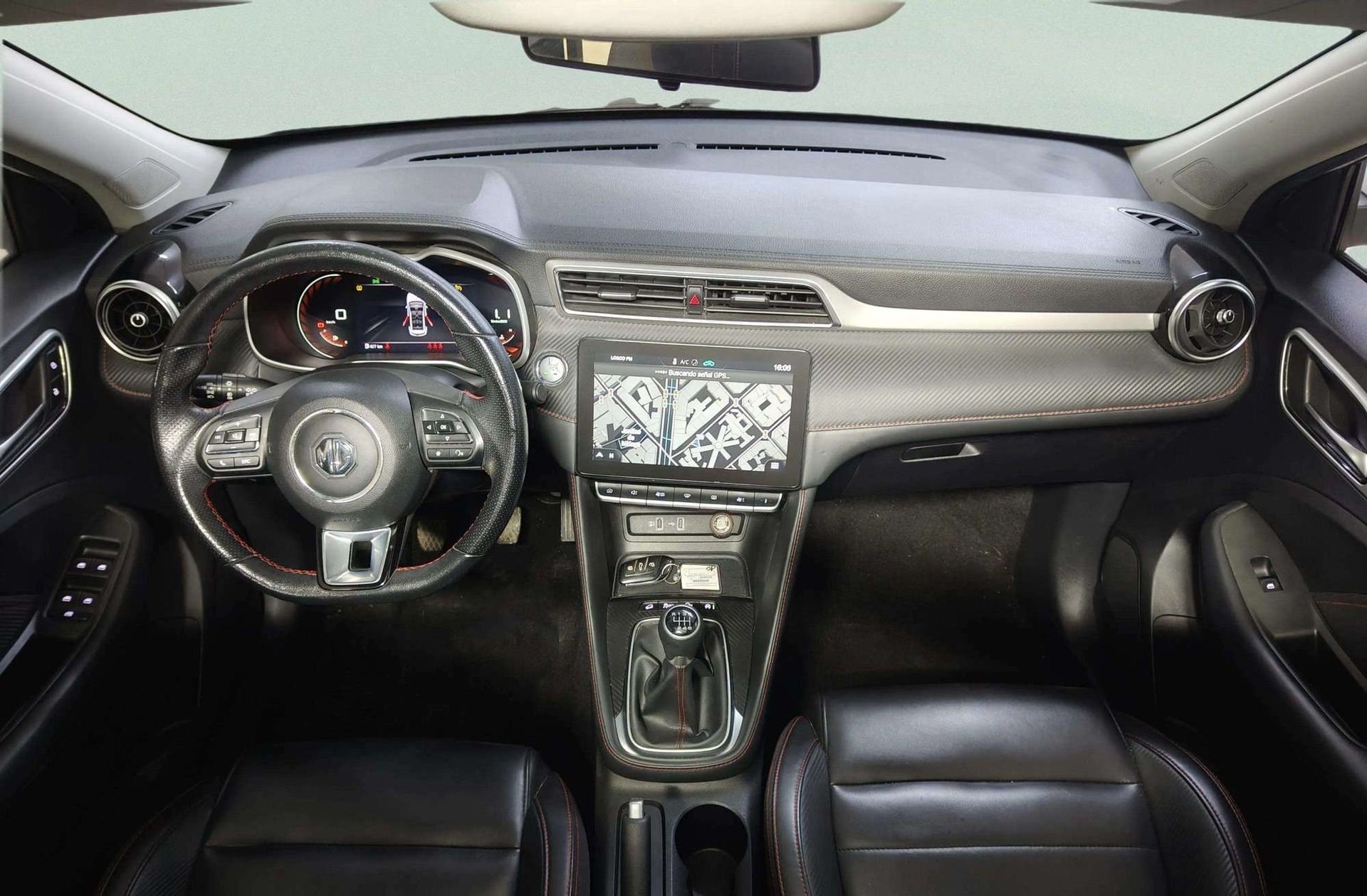 MG ZS 1.0T Luxury - foto 7