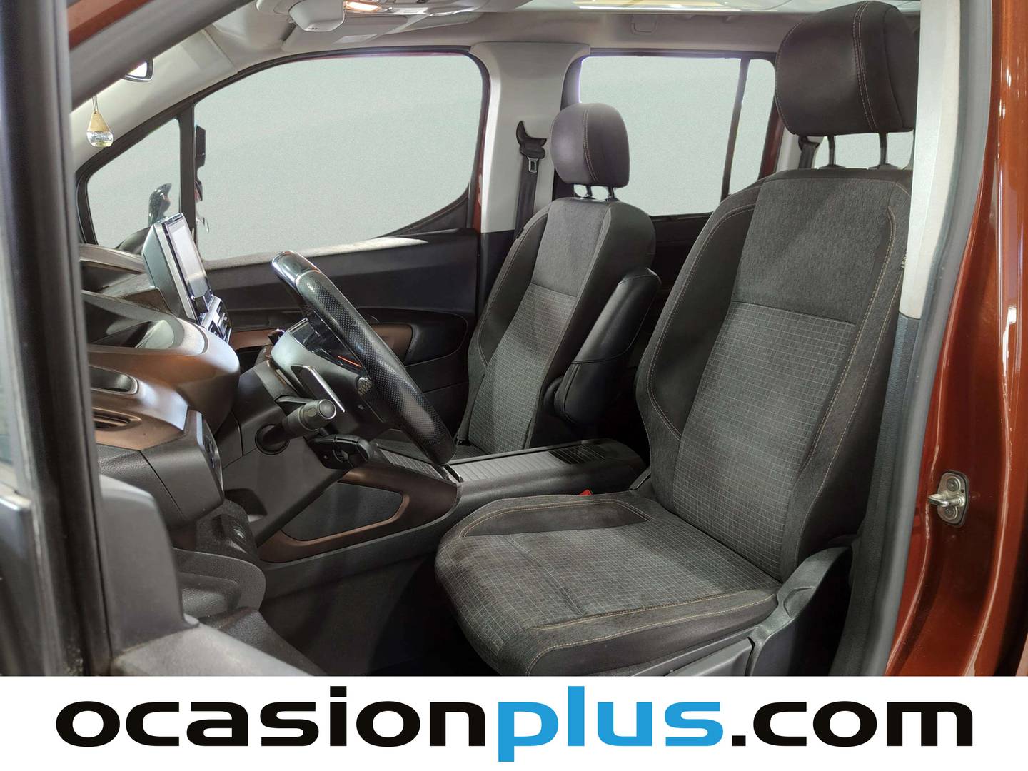 Foto asientos delanteros Peugeot Rifter Peugeot Rifter BlueHDi 130 GT Line Standard (130 CV)