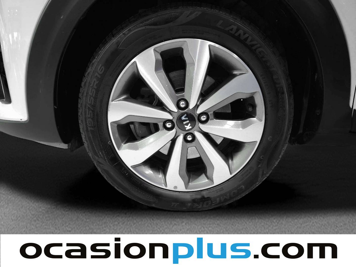 Foto KIA Stonic Kia Stonic 1.0 T-GDi MHEV Drive iMT (120 CV)