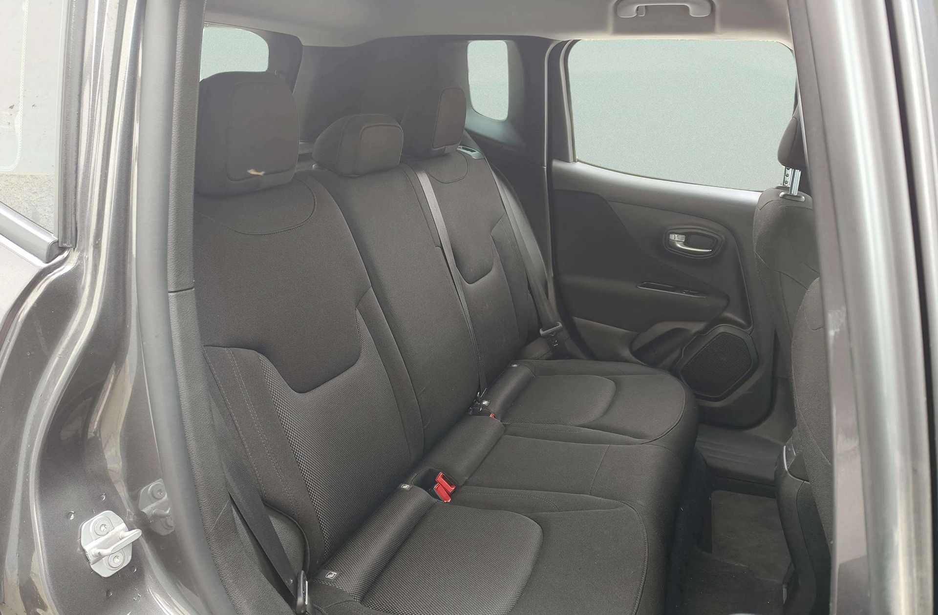Jeep Renegade 1.0G Sport 4x2 - foto 17