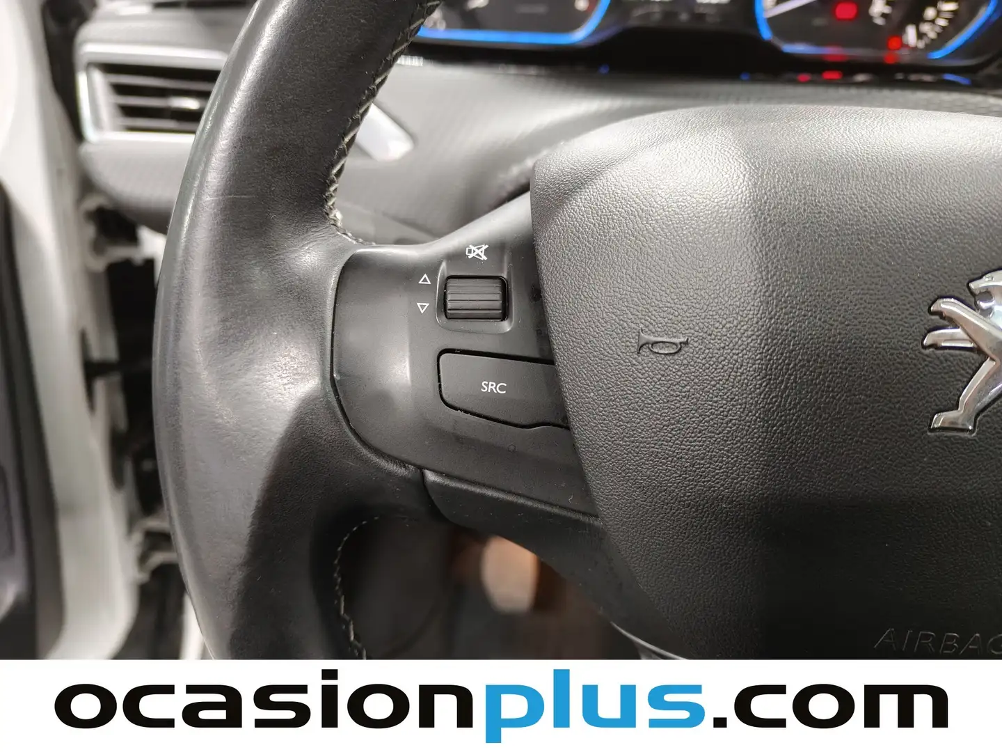 Foto Peugeot 2008 Peugeot 2008 BlueHDi 120 S&S Allure (120 CV)