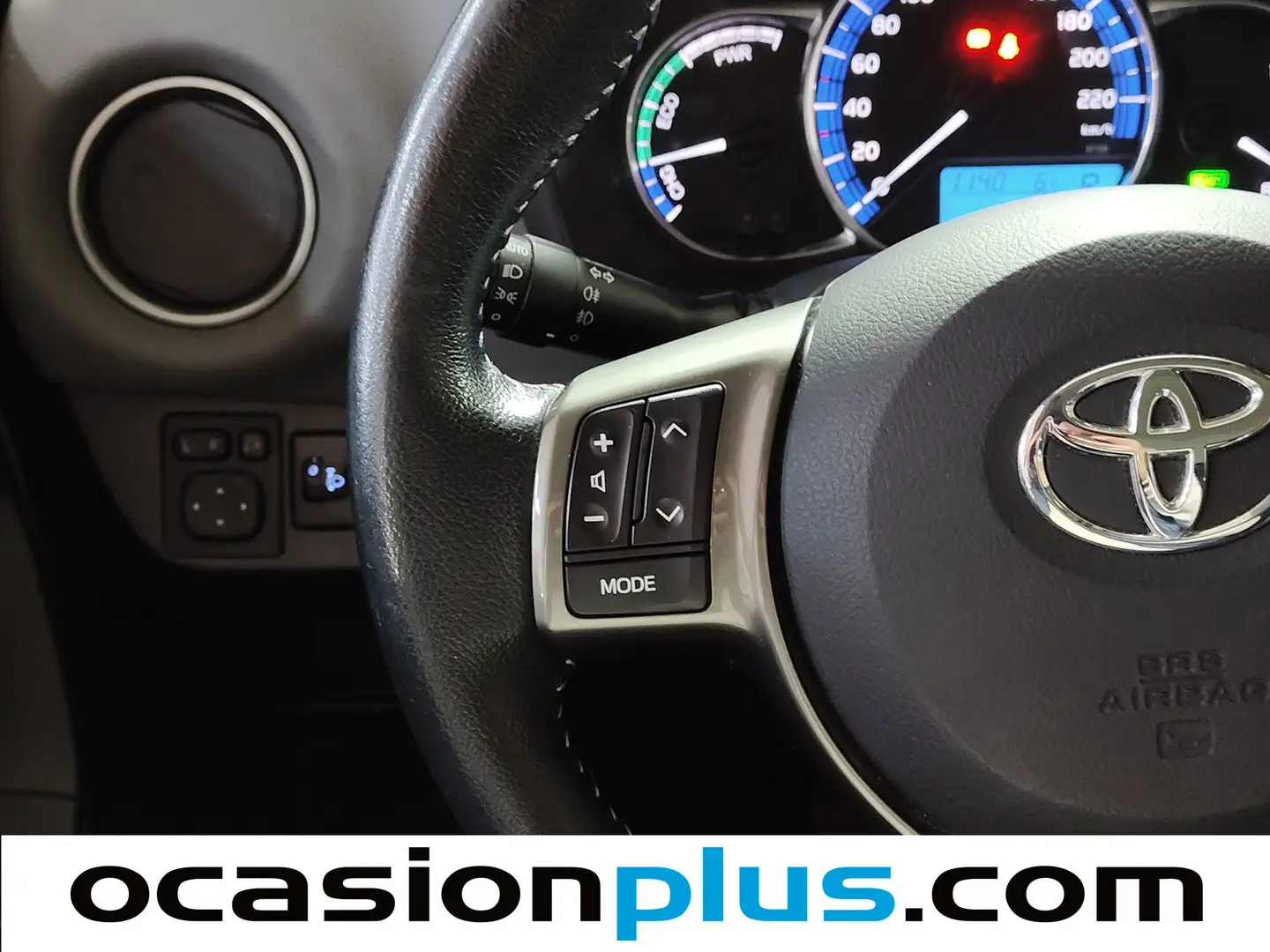 Foto Toyota Yaris Toyota Yaris 100H Advance (100 CV)