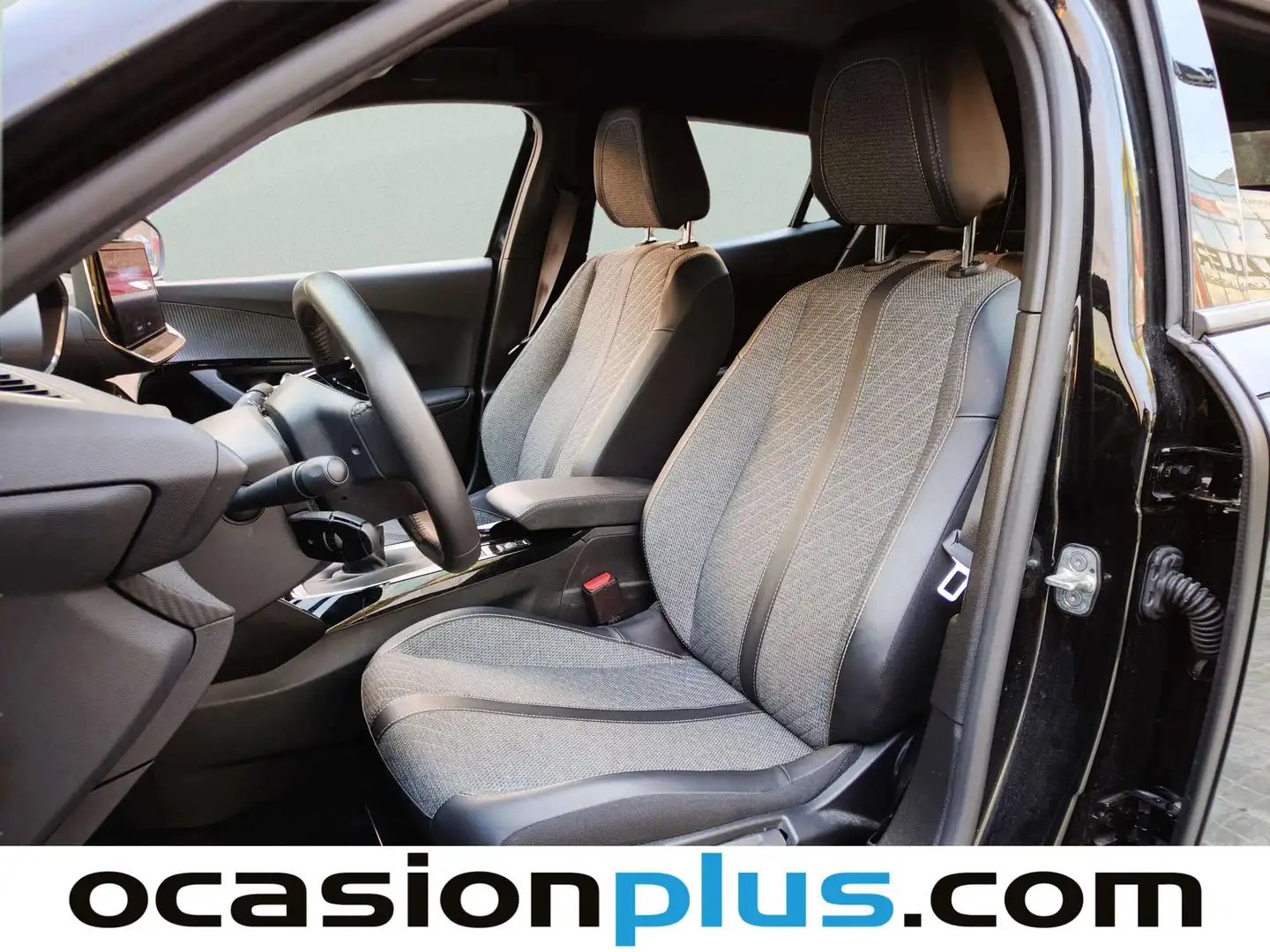 Foto Peugeot 2008 Peugeot 2008 PureTech 100 S&S Allure (100 CV)