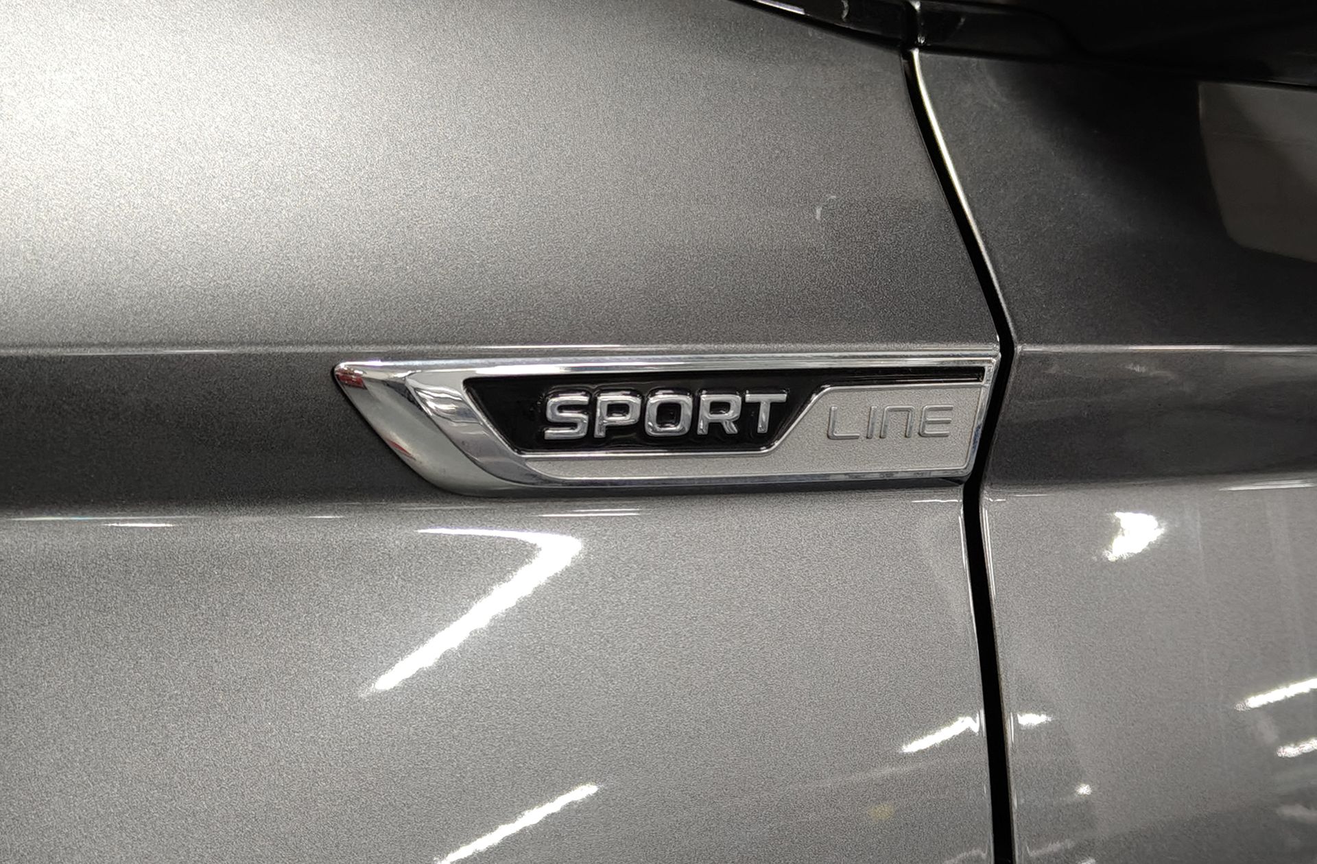 Škoda Karoq 1.5 TSI ACT Sportline DSG - foto 5