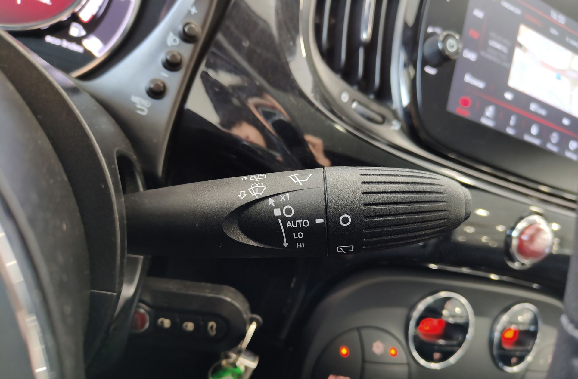 Fiat 500 1.0 Hybrid Club - foto 25