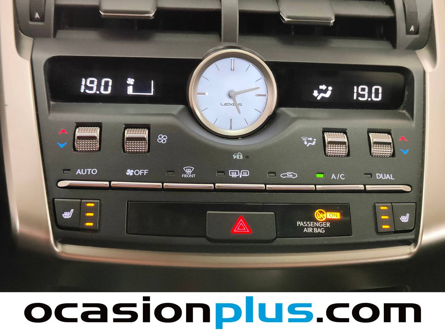 Lexus NX Lexus NX 300h Executive Navigation 4WD (197 CV) de segunda mano