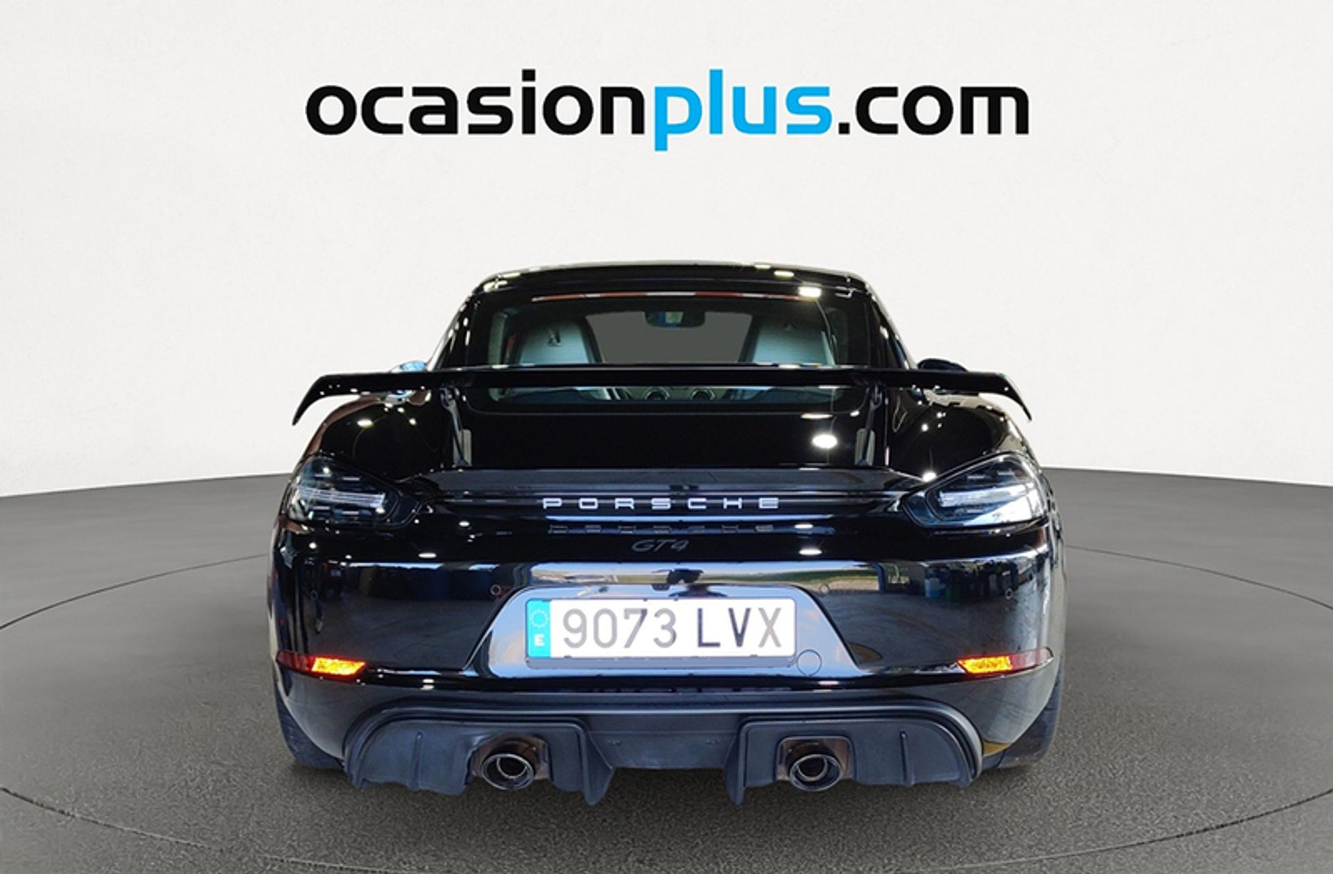 Porsche 718 Cayman GT4 - foto 17