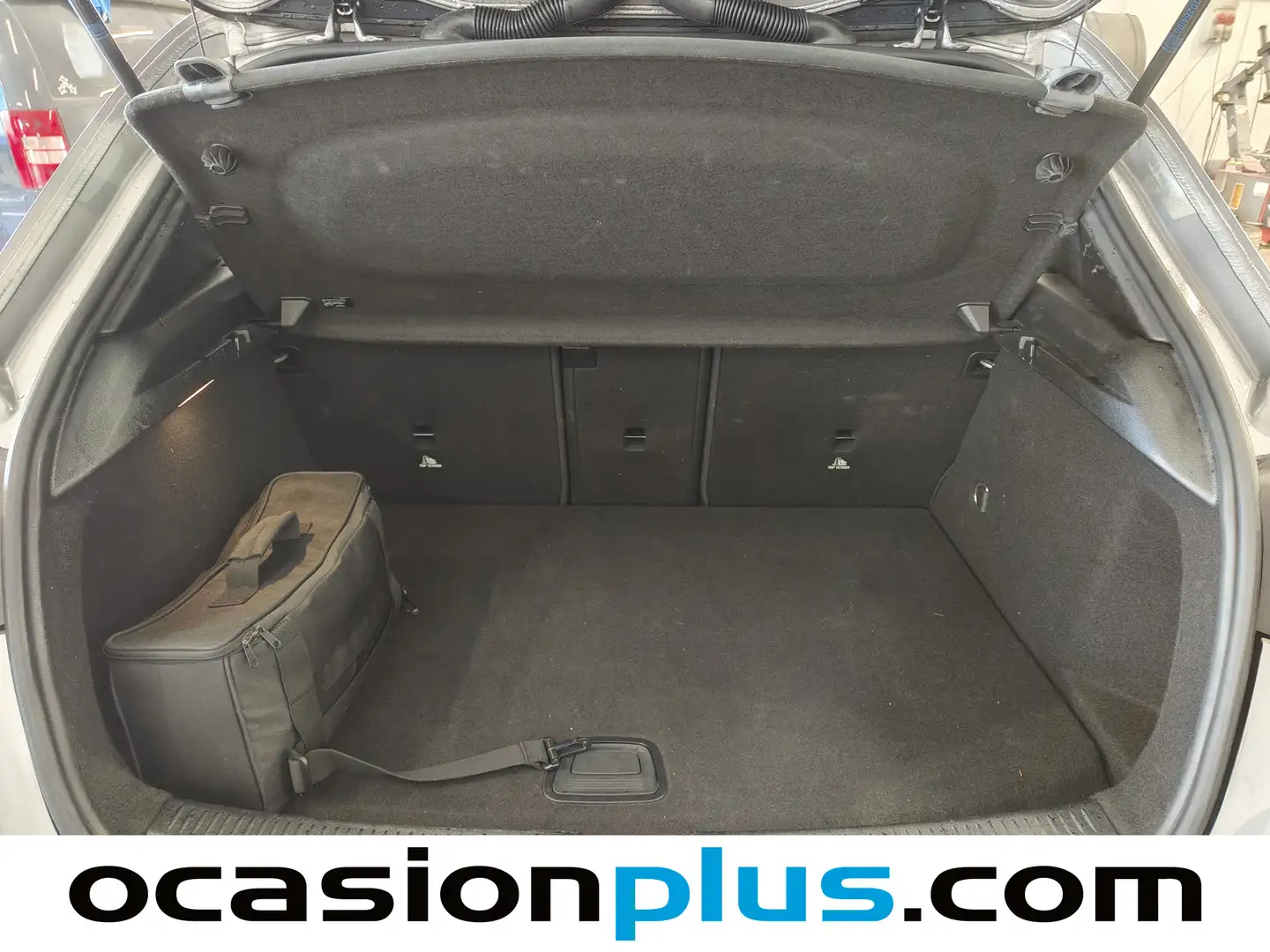 Foto Mercedes Clase A Mercedes-Benz Clase A 250 e Pack AMG (218 CV)