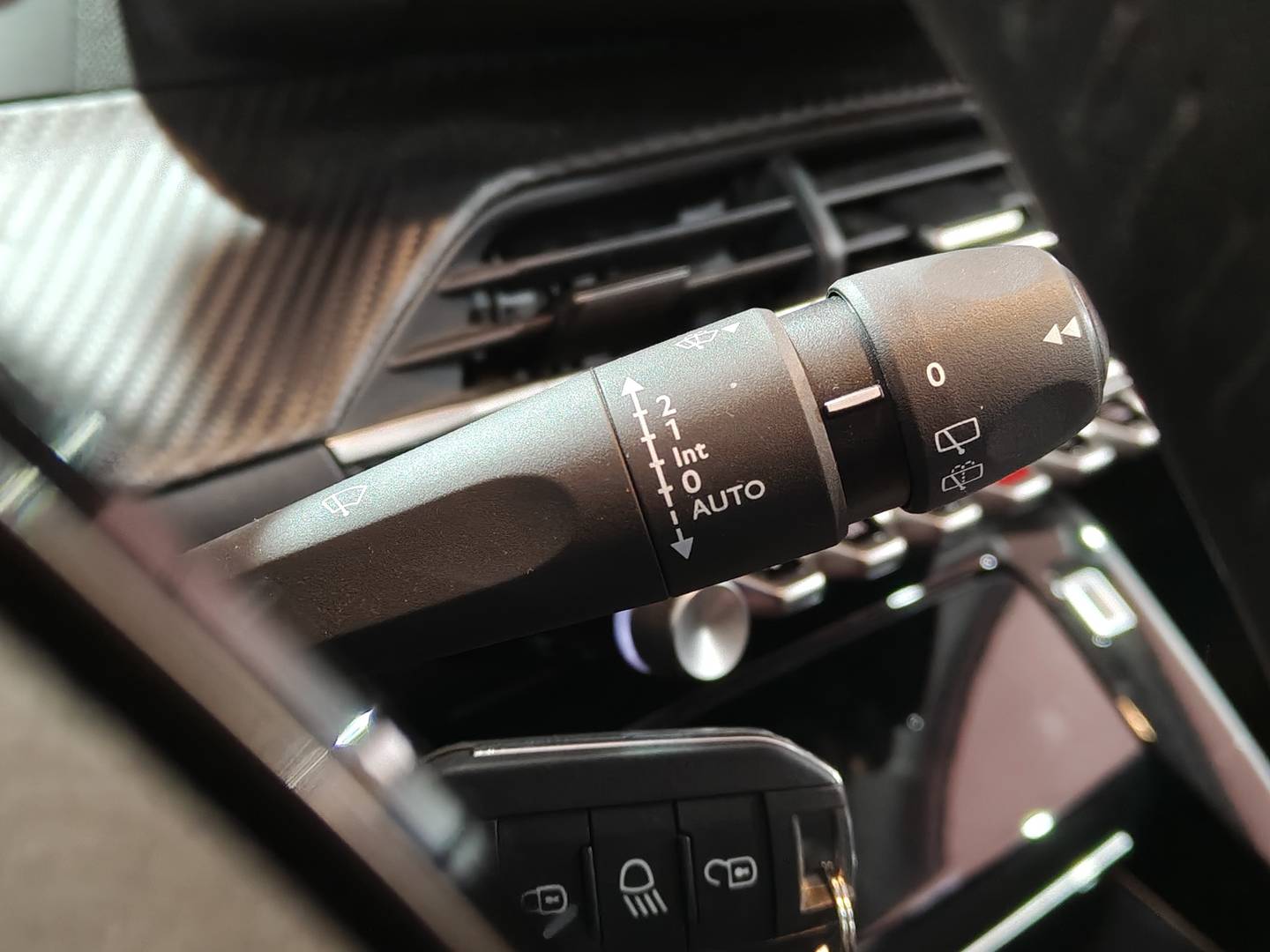 Foto Peugeot 208 Peugeot 208 PureTech 100 Allure (100 CV)