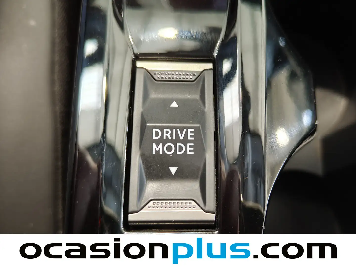 Foto Peugeot 208 Peugeot 208 PureTech 100 Allure (100 CV)