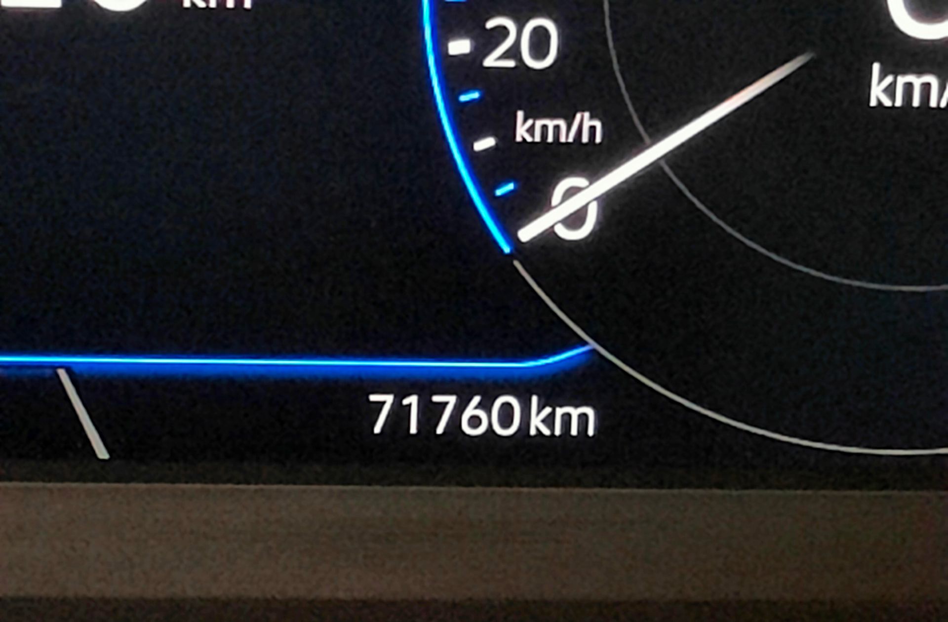 Volkswagen T-Roc Sport 2.0 TDI DSG - foto 9
