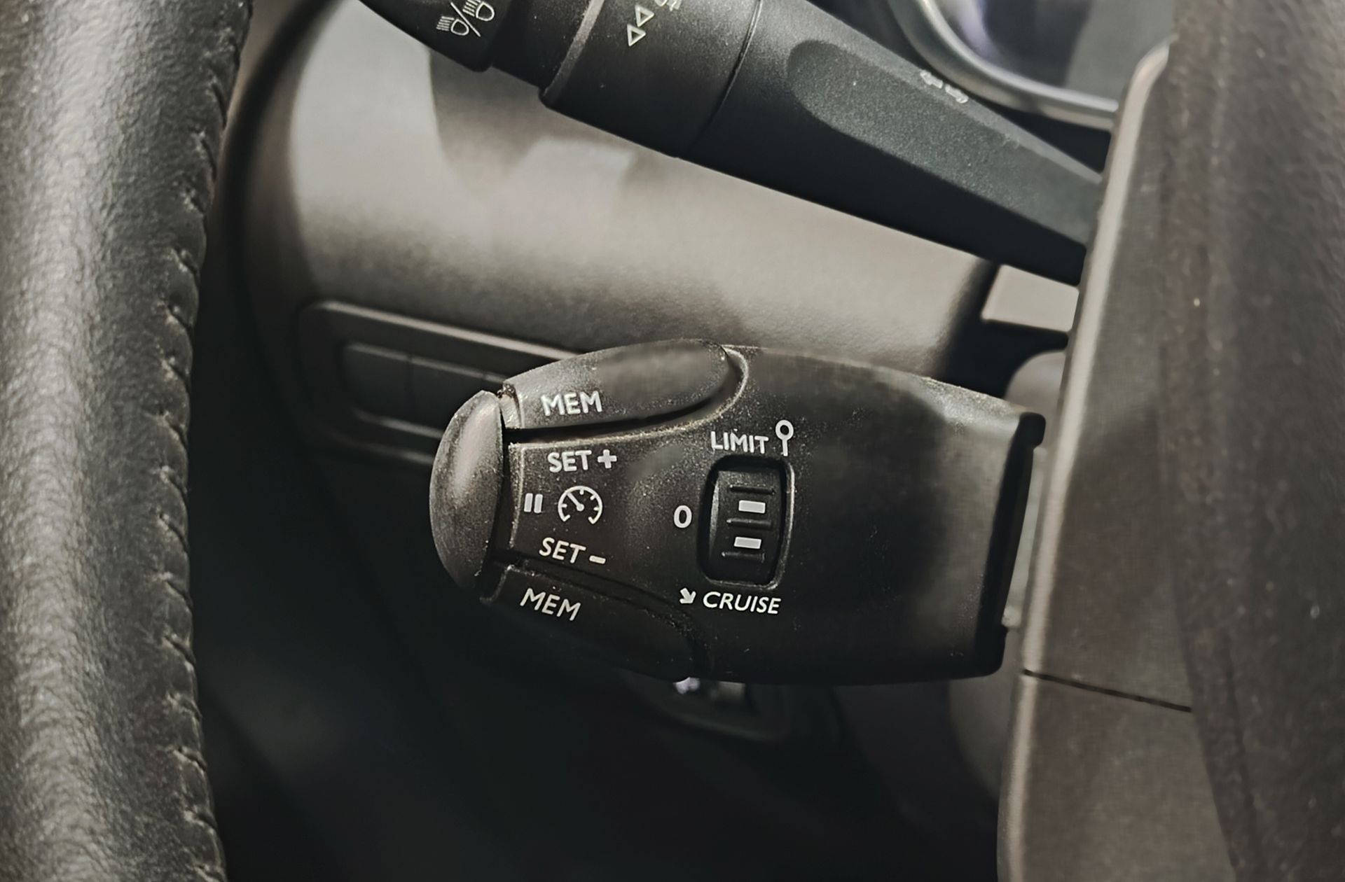 Citroën C3 Aircross PureTech 110 Plus - foto 32