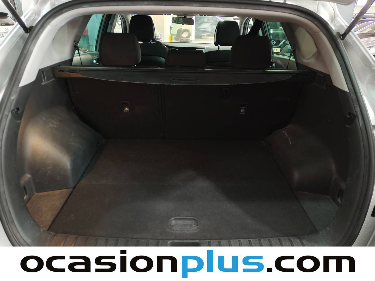 Foto trasera Hyundai Tucson Hyundai Tucson 1.6 GDI BlueDrive Essence 4x2 (131 CV) izquierda
