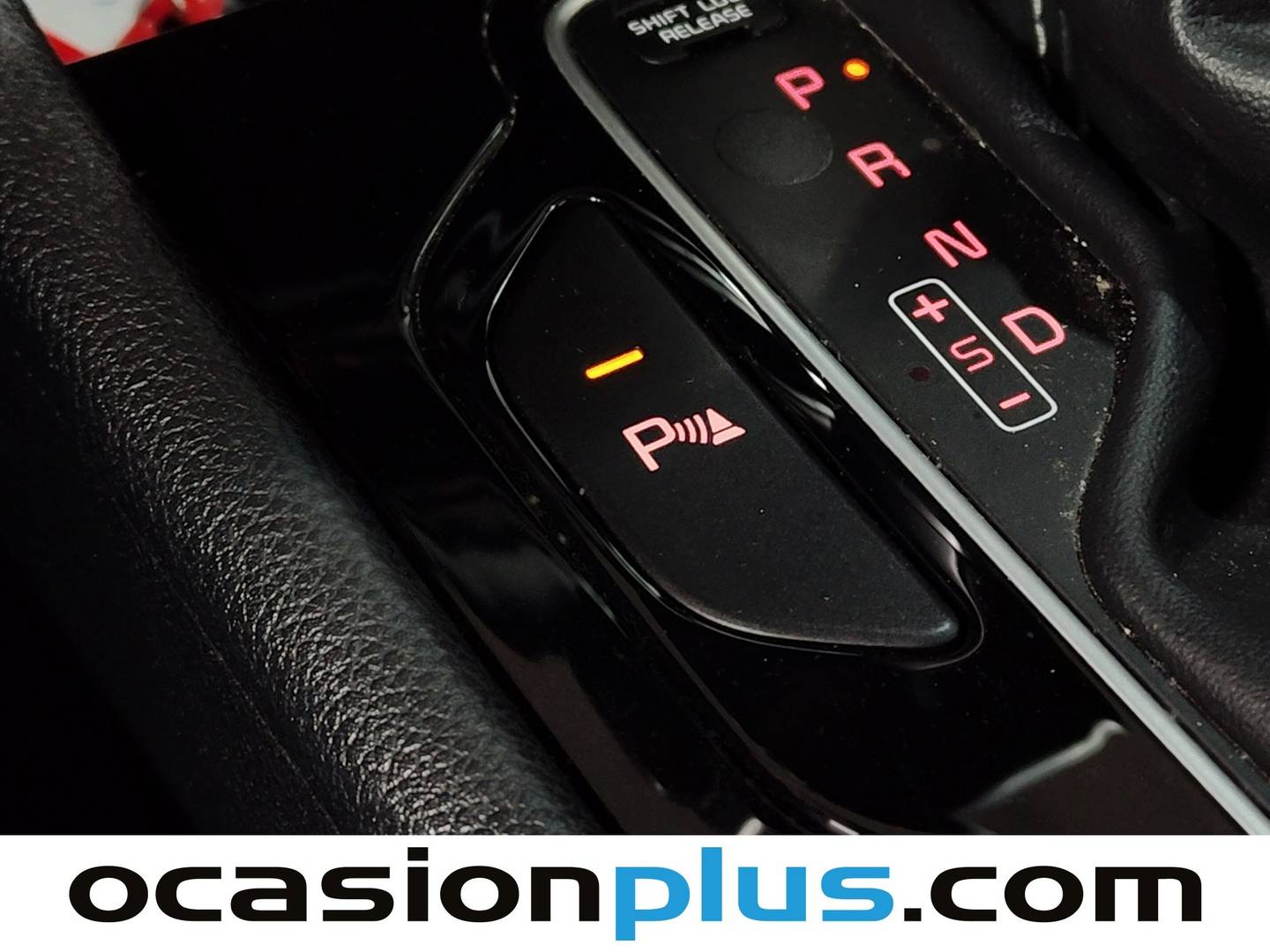 Foto KIA Niro Kia Niro 1.6 GDi HEV Híbrido Emotion (141 CV)