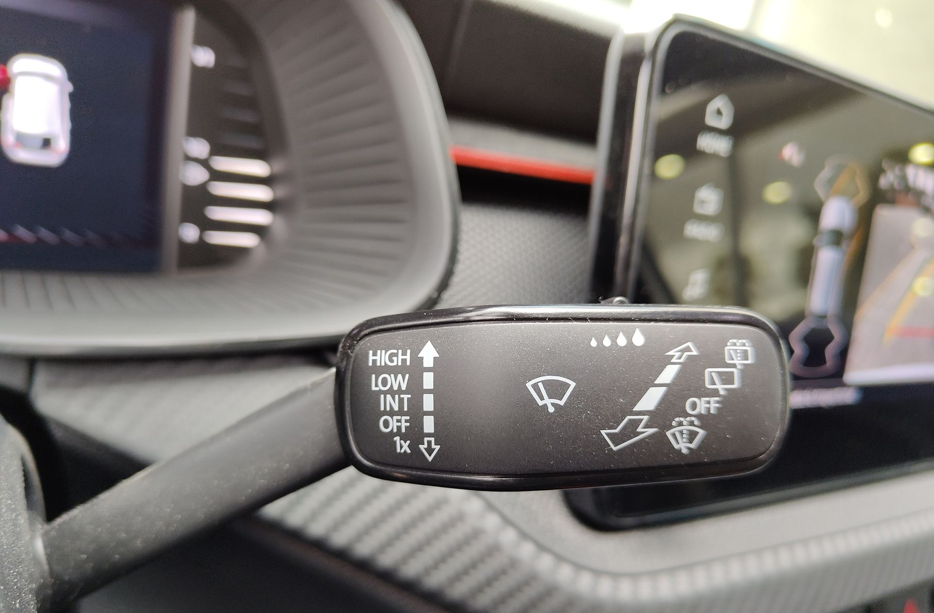 Škoda Scala 1.5 TSI Monte Carlo - foto 29