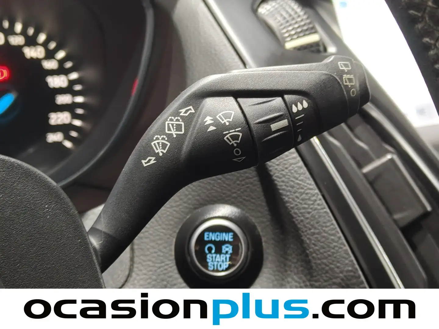 Foto Ford Focus Ford Focus 1.0 Ecoboost ST-Line Black&Red (125 CV)