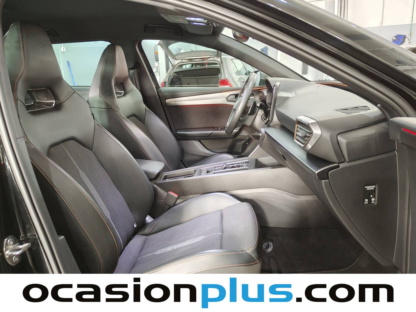 Foto Cupra León CUPRA Leon Sportstourer 1.4 e-Hybrid DSG (245 CV)