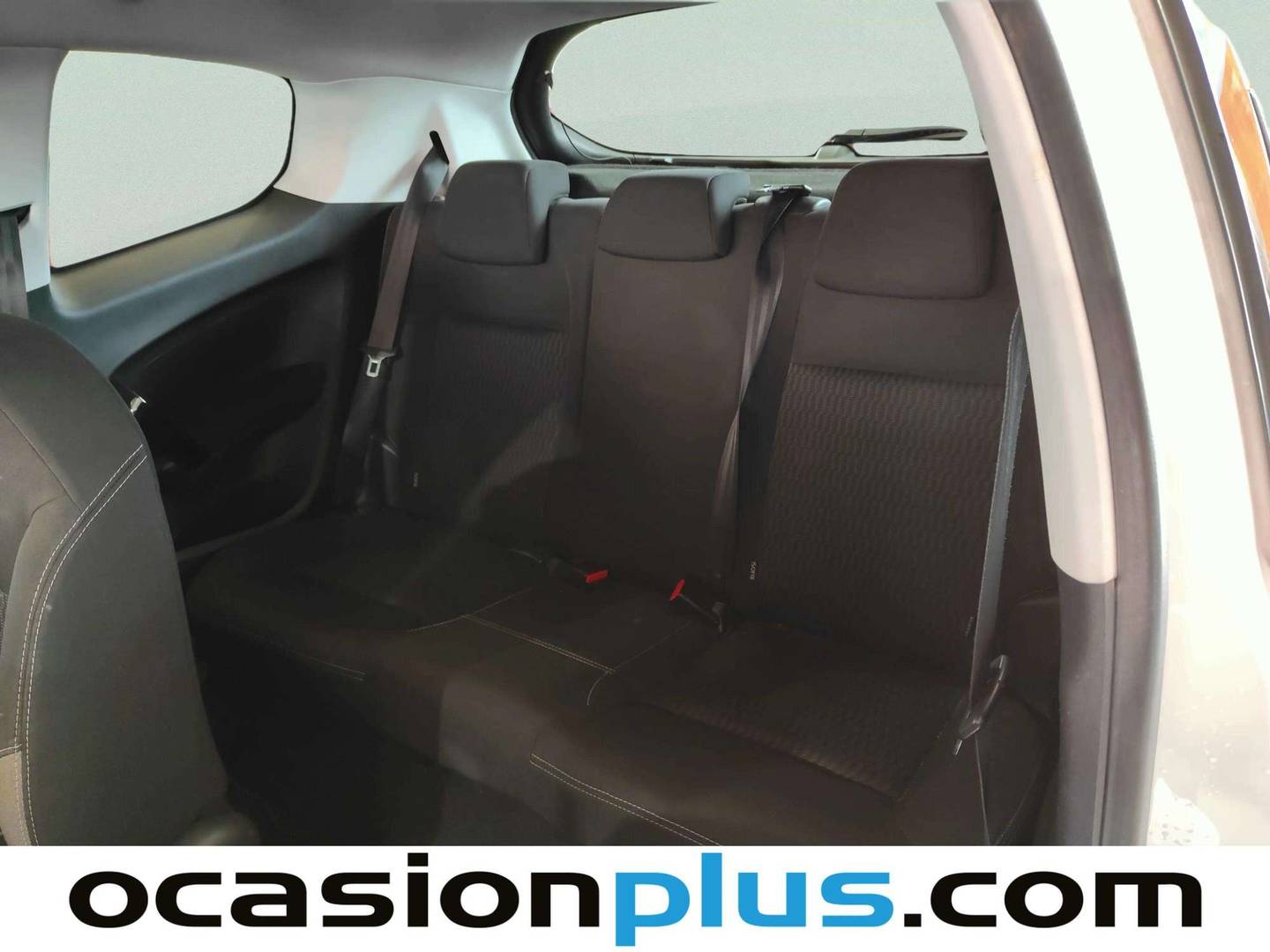 Foto asientos traseros Peugeot 208 Peugeot 208 1.0L PureTech Active (68 CV)