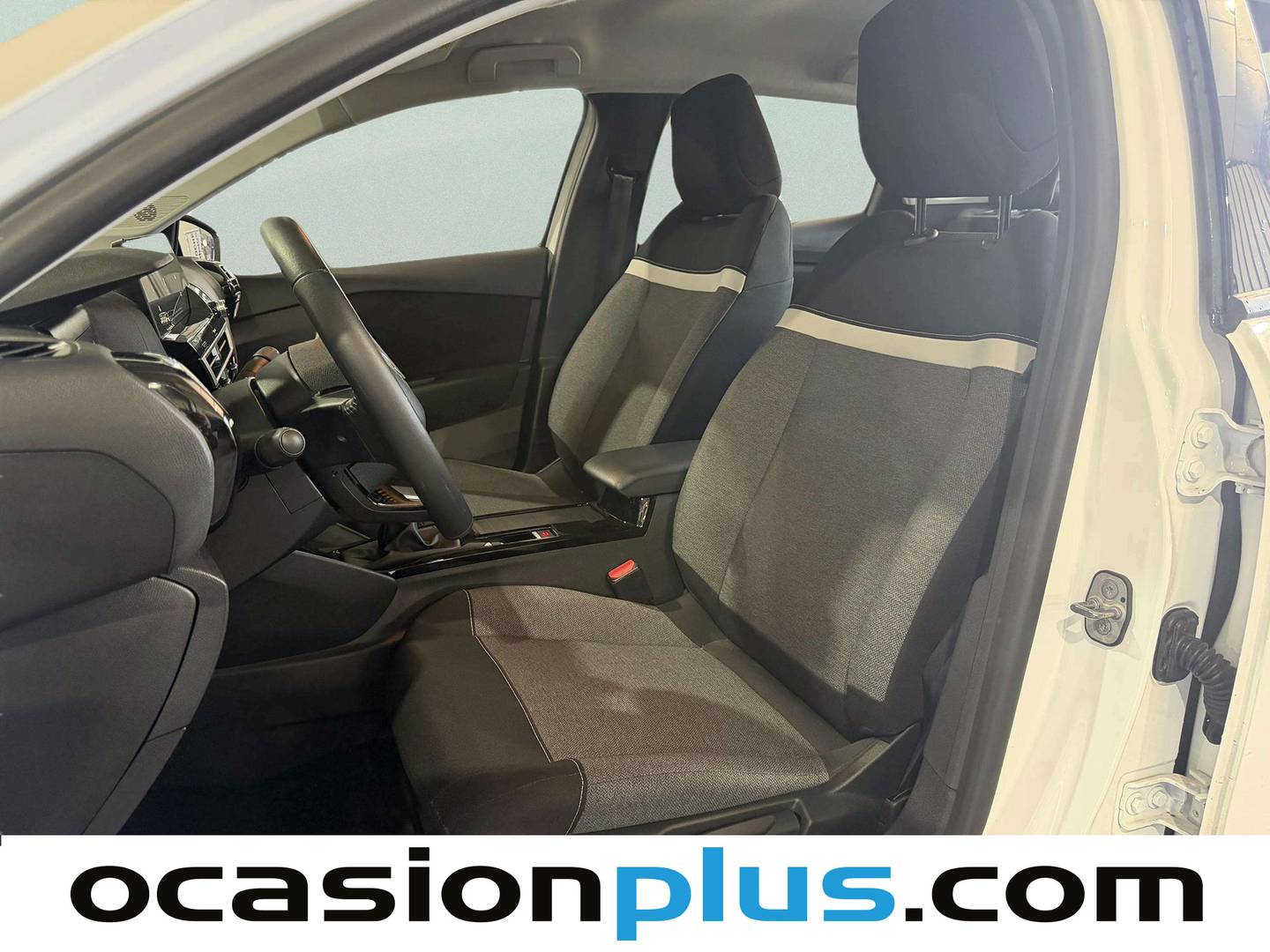 Foto asientos delanteros Citroën C4 X Citroën C4 X PureTech 100 S&S 6v You (102 CV)