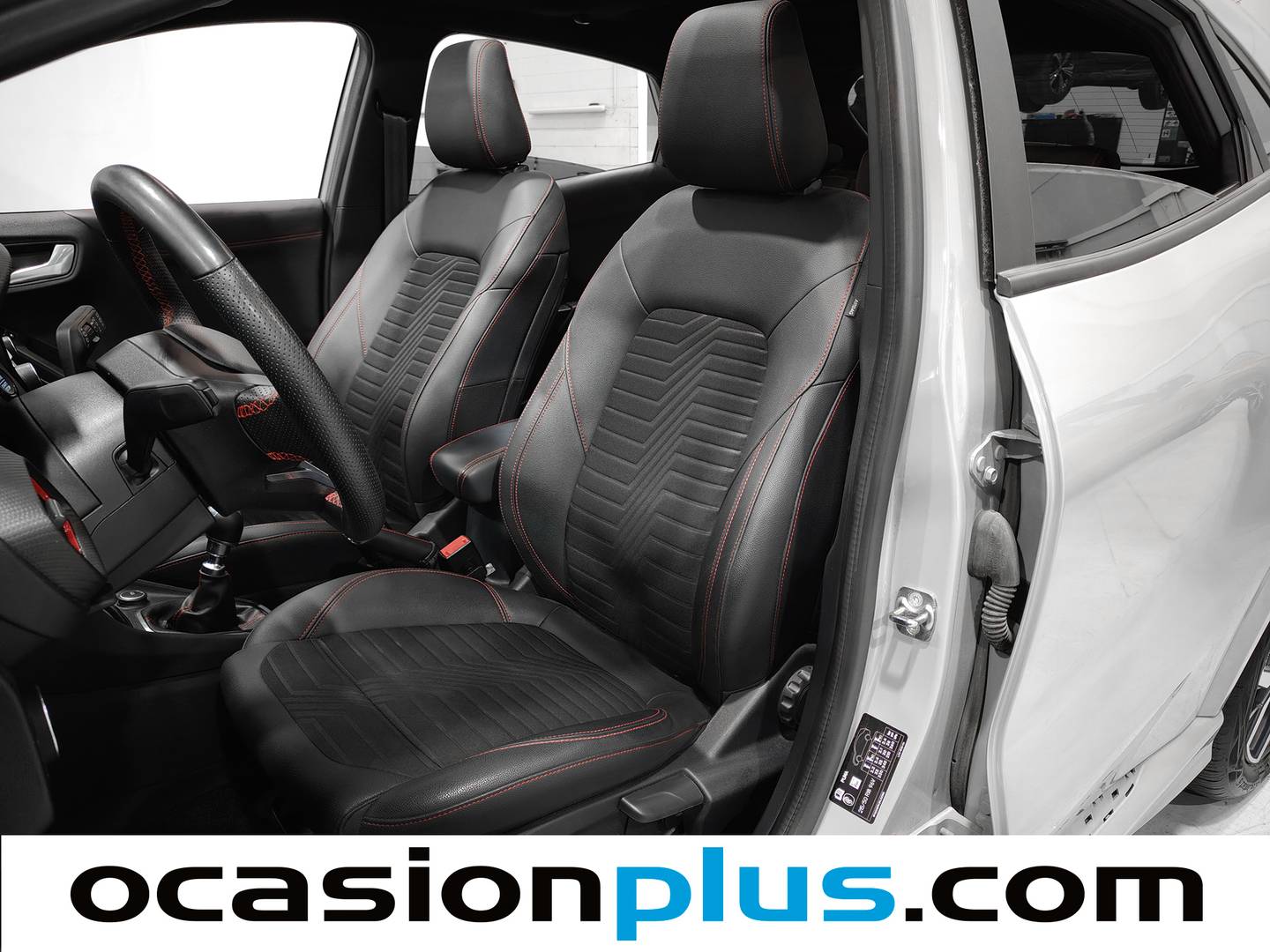 Foto Ford Puma Ford Puma 1.0 EcoBoost MHEV ST-Line X Design (155 CV)